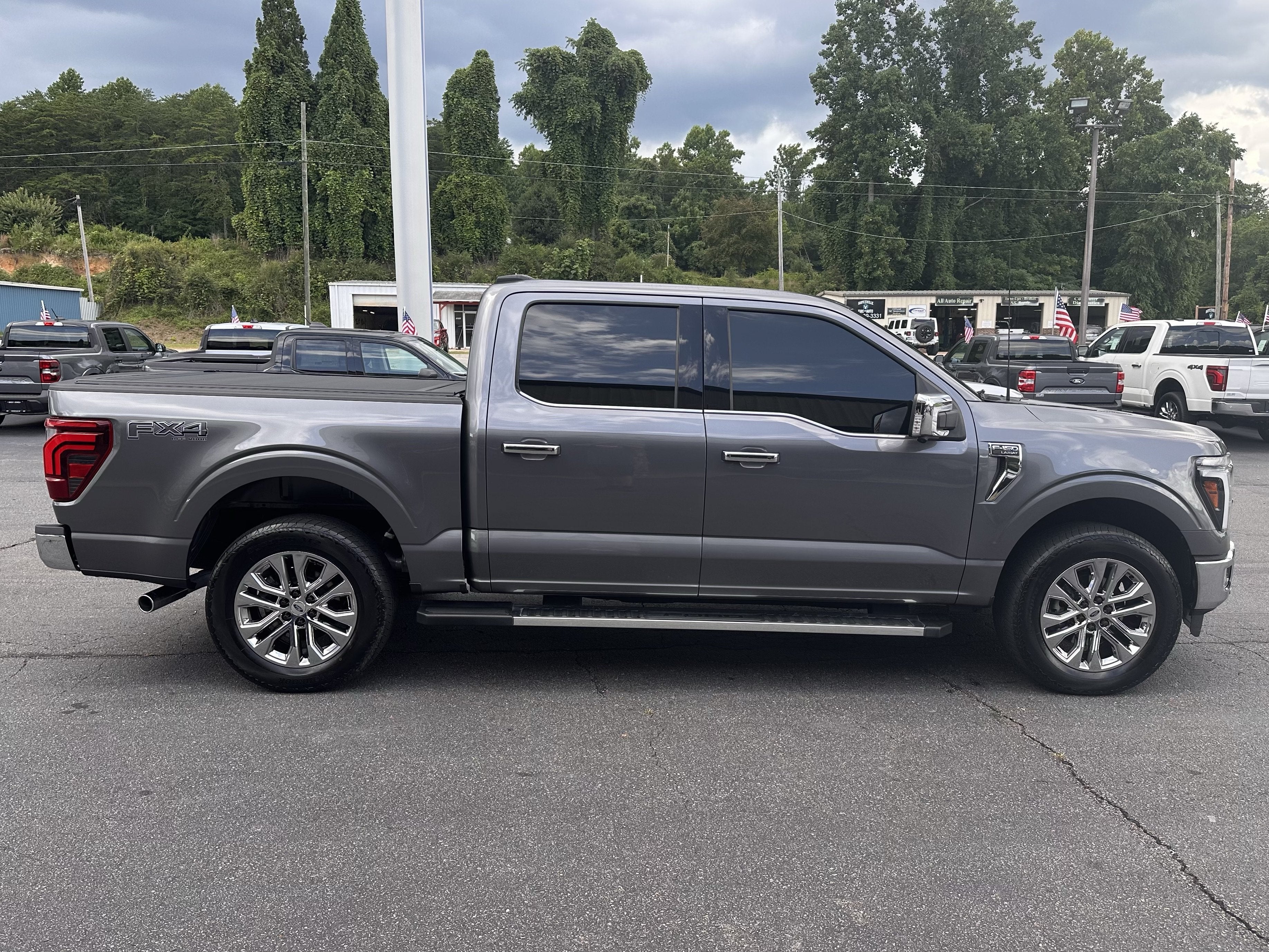 2024 Ford F-150 LARIAT