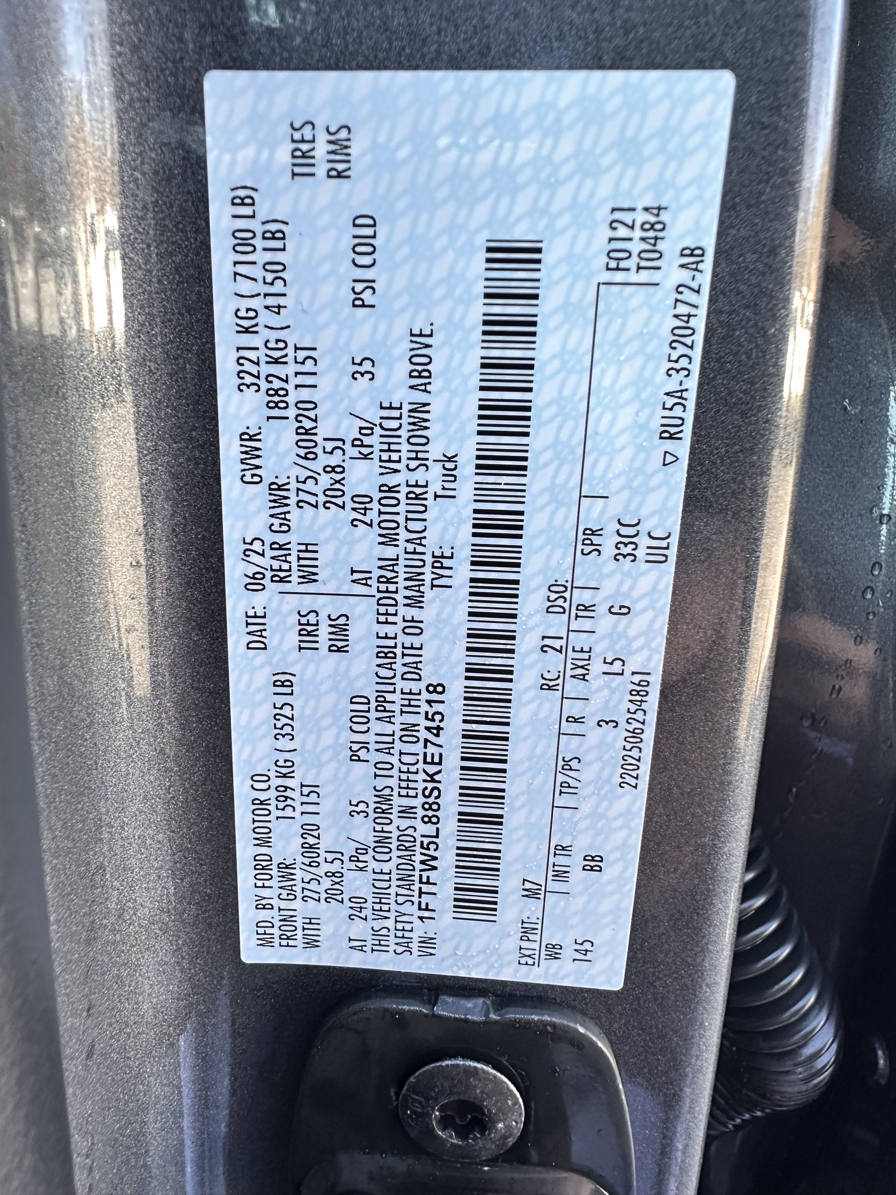 2025 Ford F-150 LARIAT