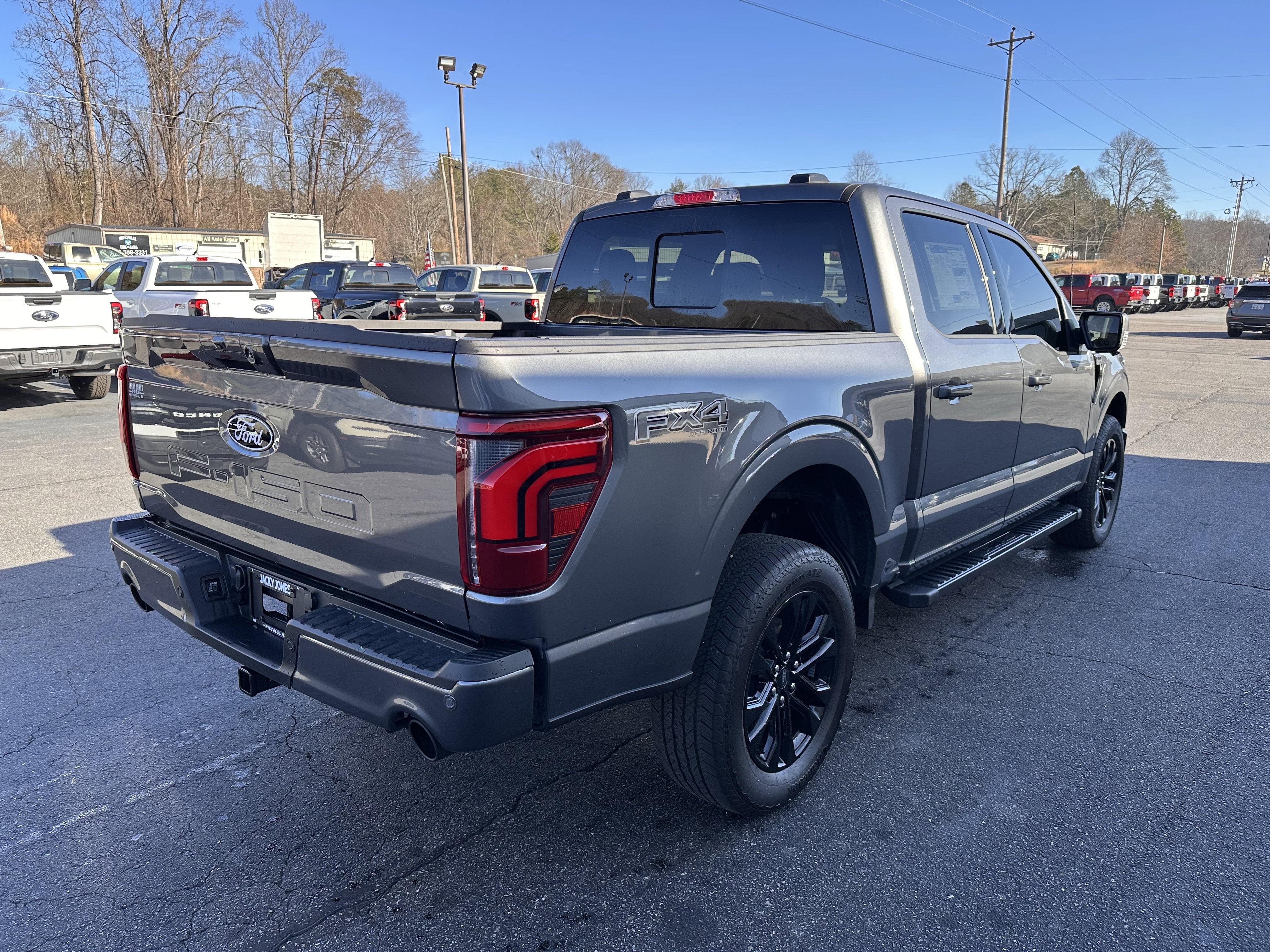 2025 Ford F-150 LARIAT