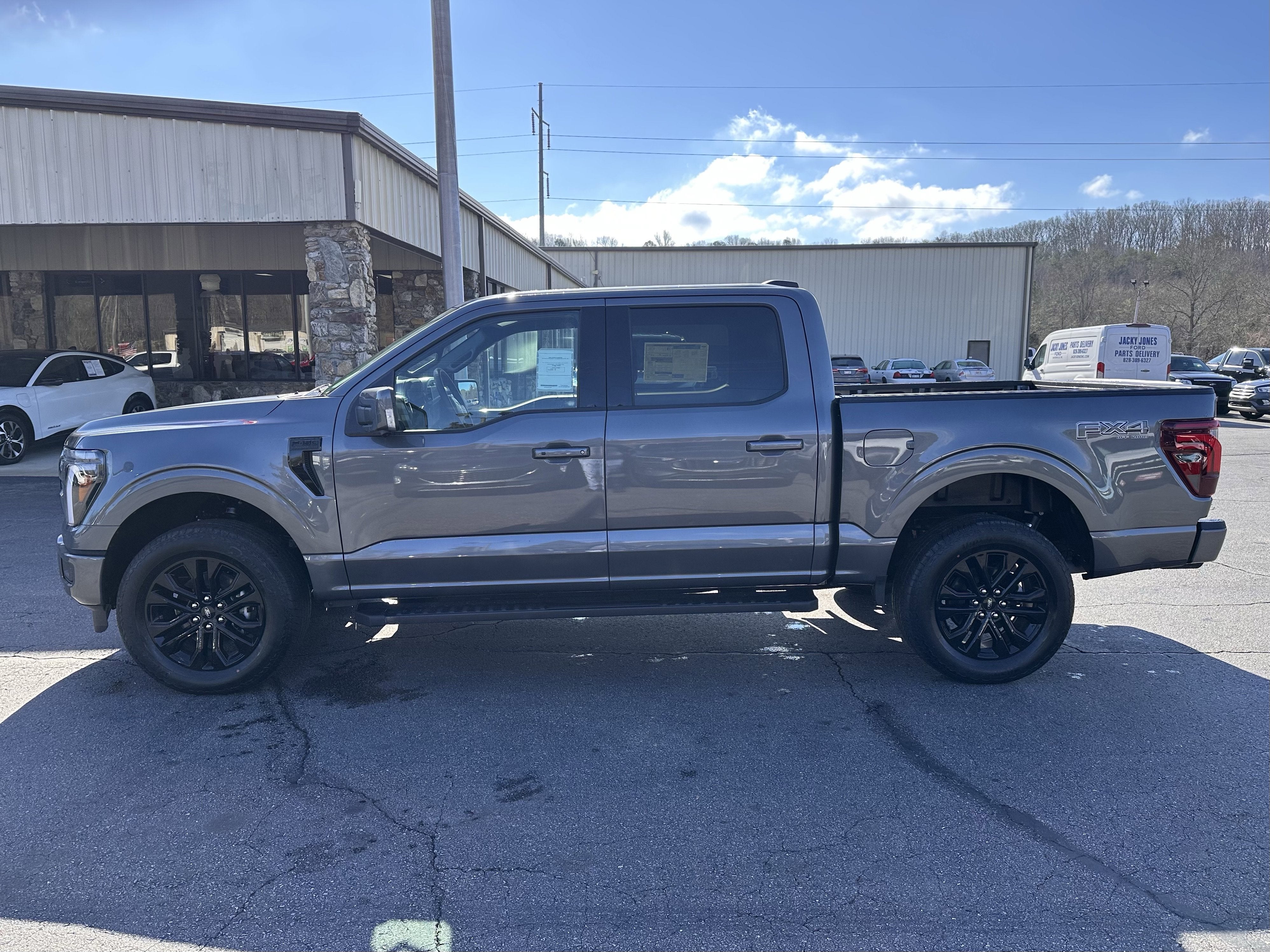 2025 Ford F-150 LARIAT