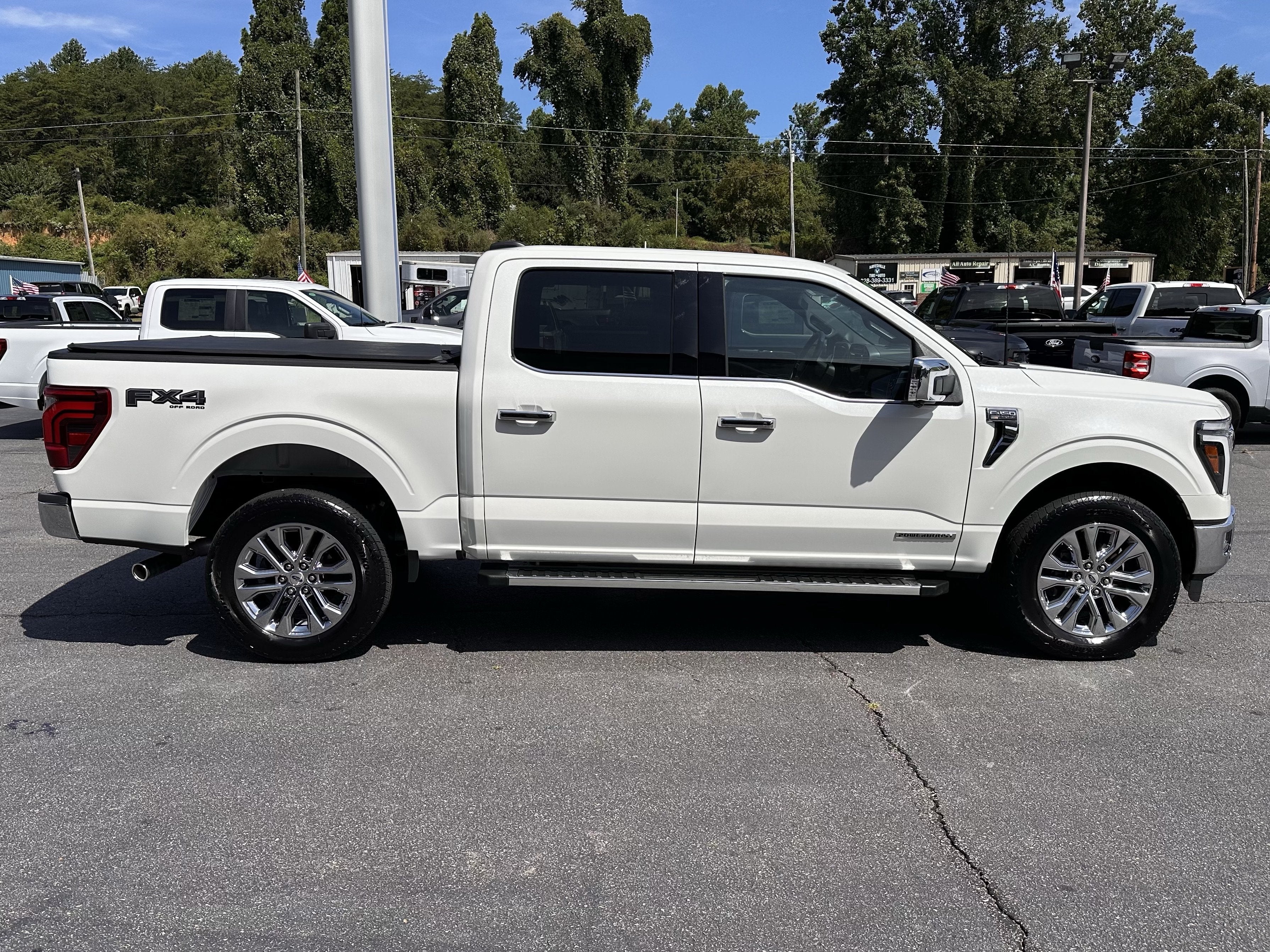 2024 Ford F-150 LARIAT Powerboost