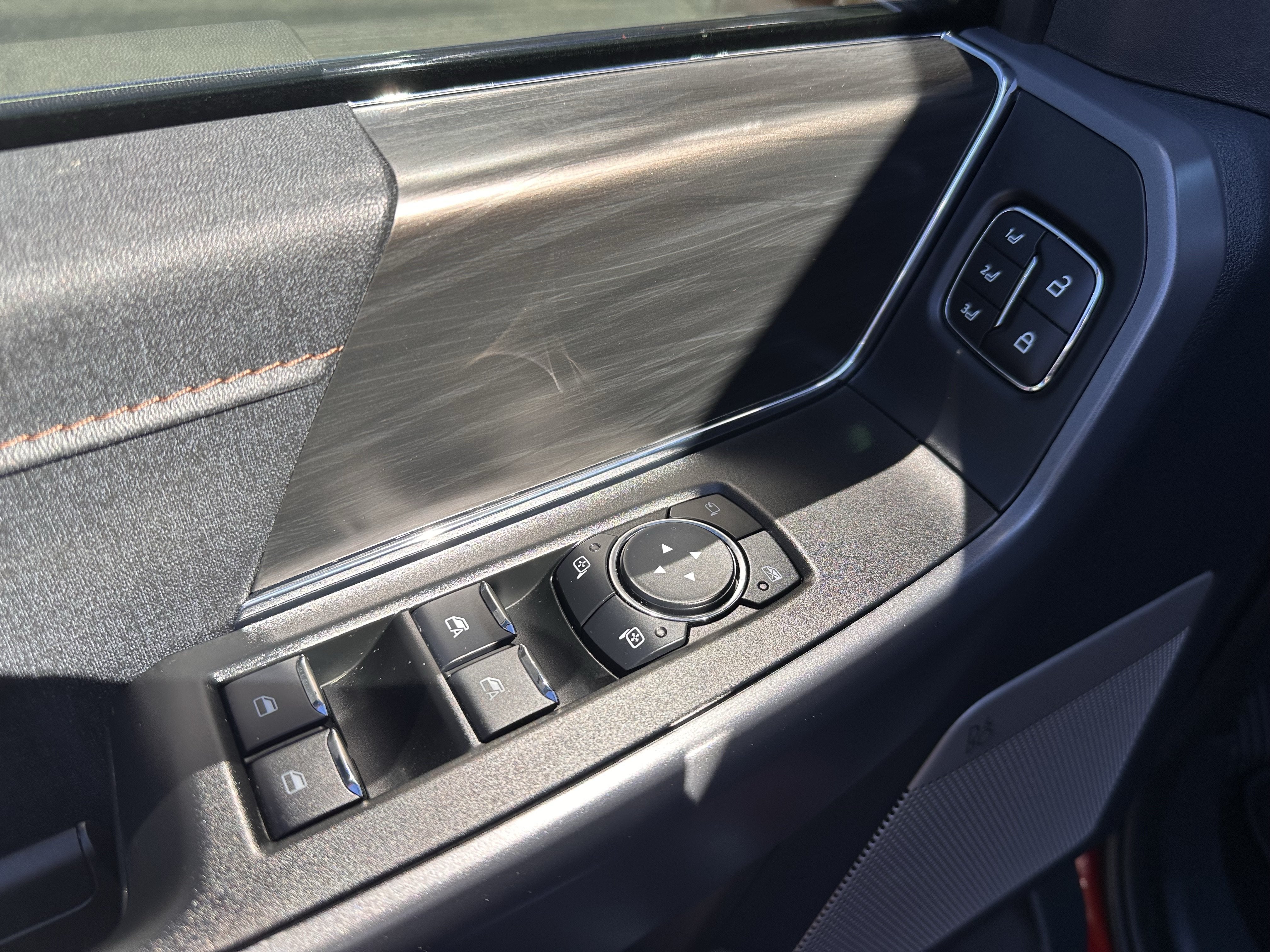 2025 Ford F-150 Lariat Powerboost