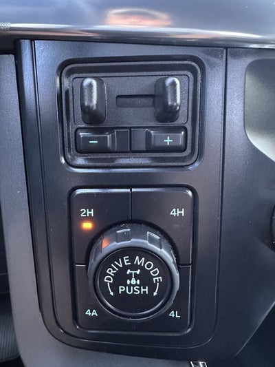 2025 Ford F-150 Lariat Powerboost