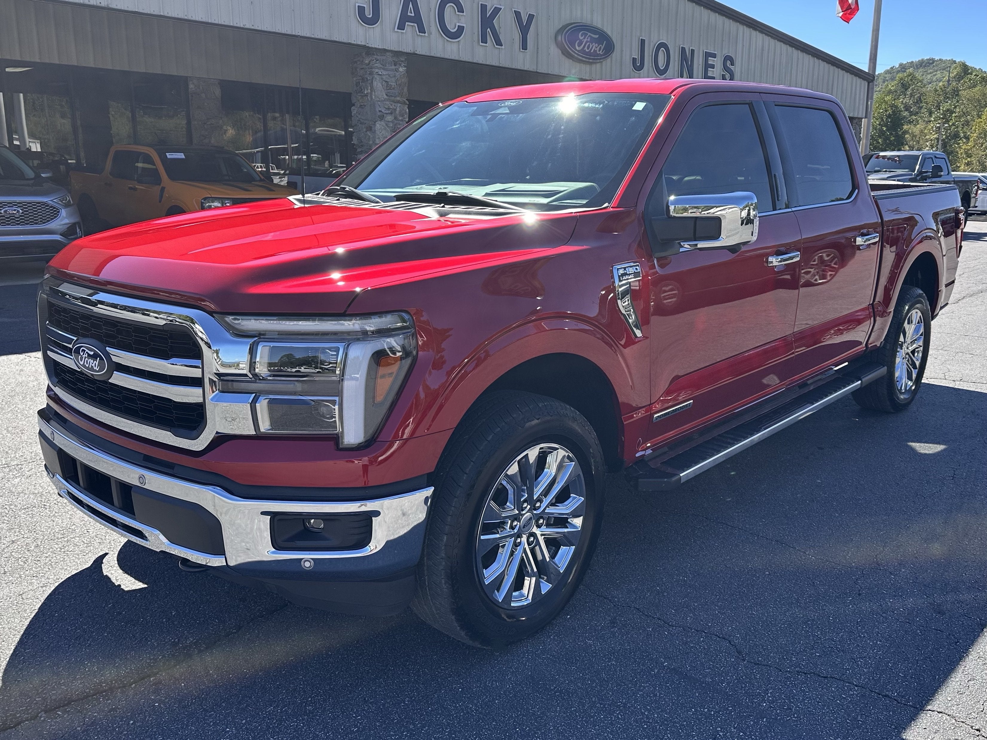 2025 Ford F-150 Lariat Powerboost
