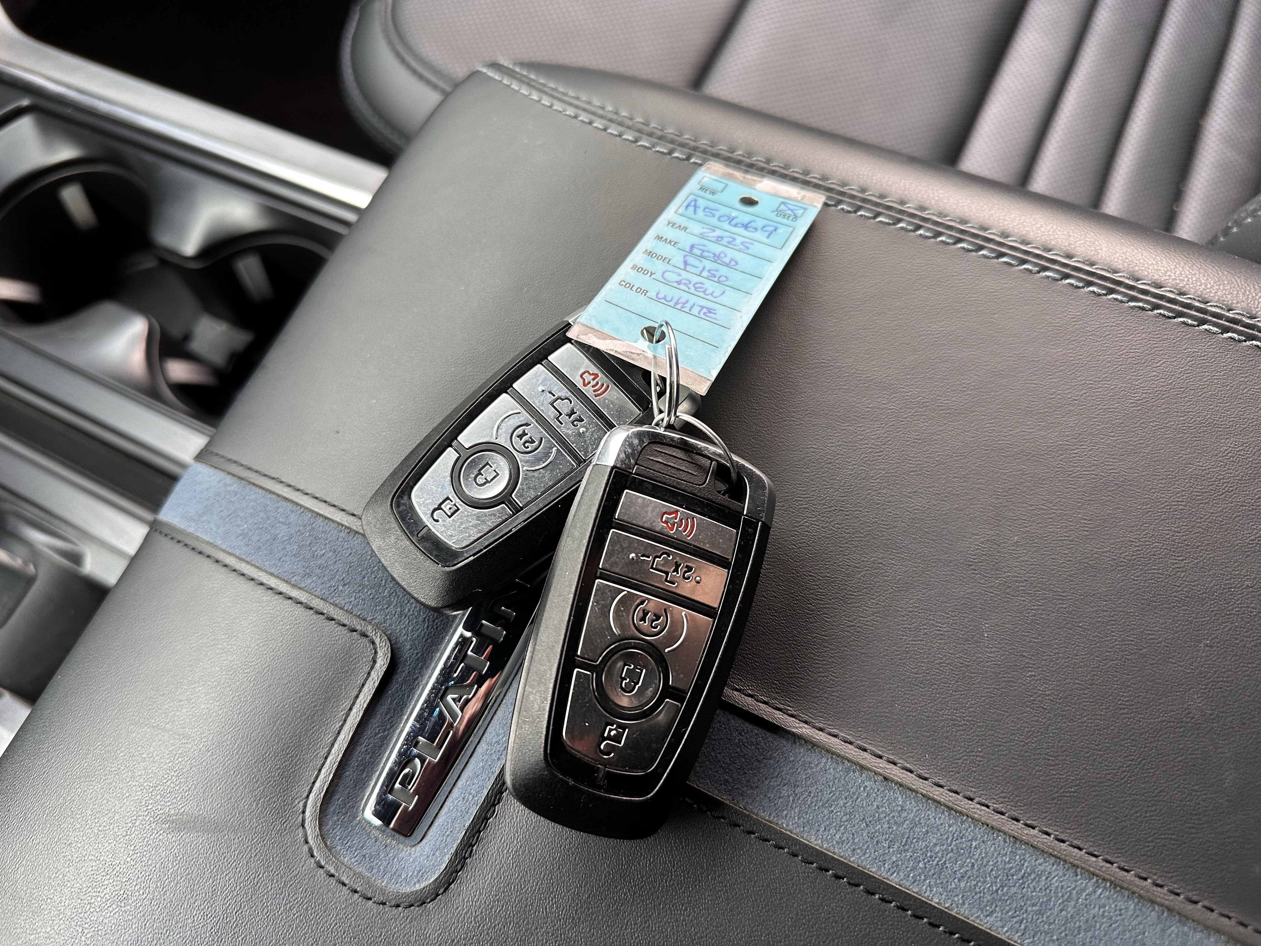 2025 Ford F-150 Platinum