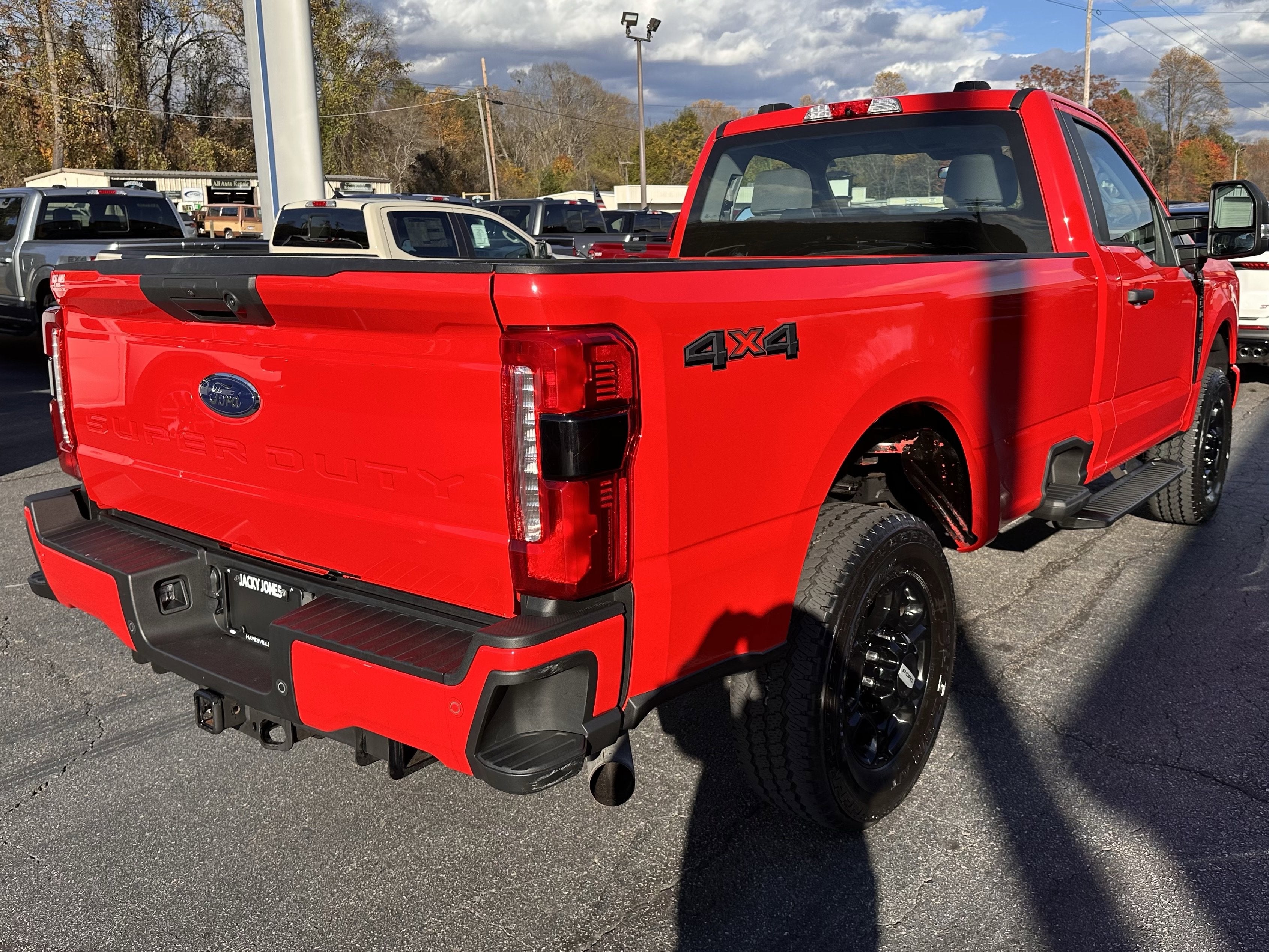 2023 Ford Super Duty F-350 SRW STX