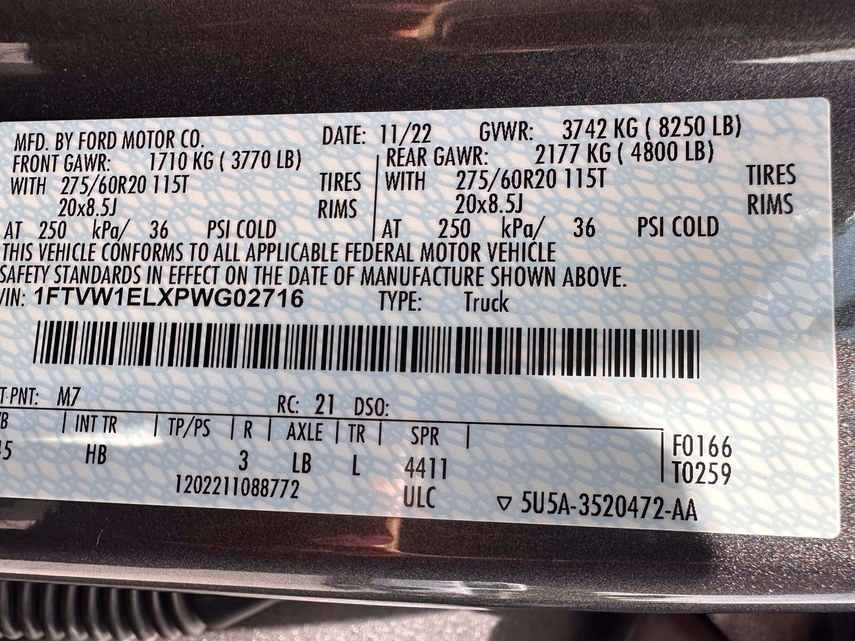 2023 Ford F-150 Lightning LARIAT
