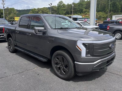 2023 Ford F-150 Lightning LARIAT