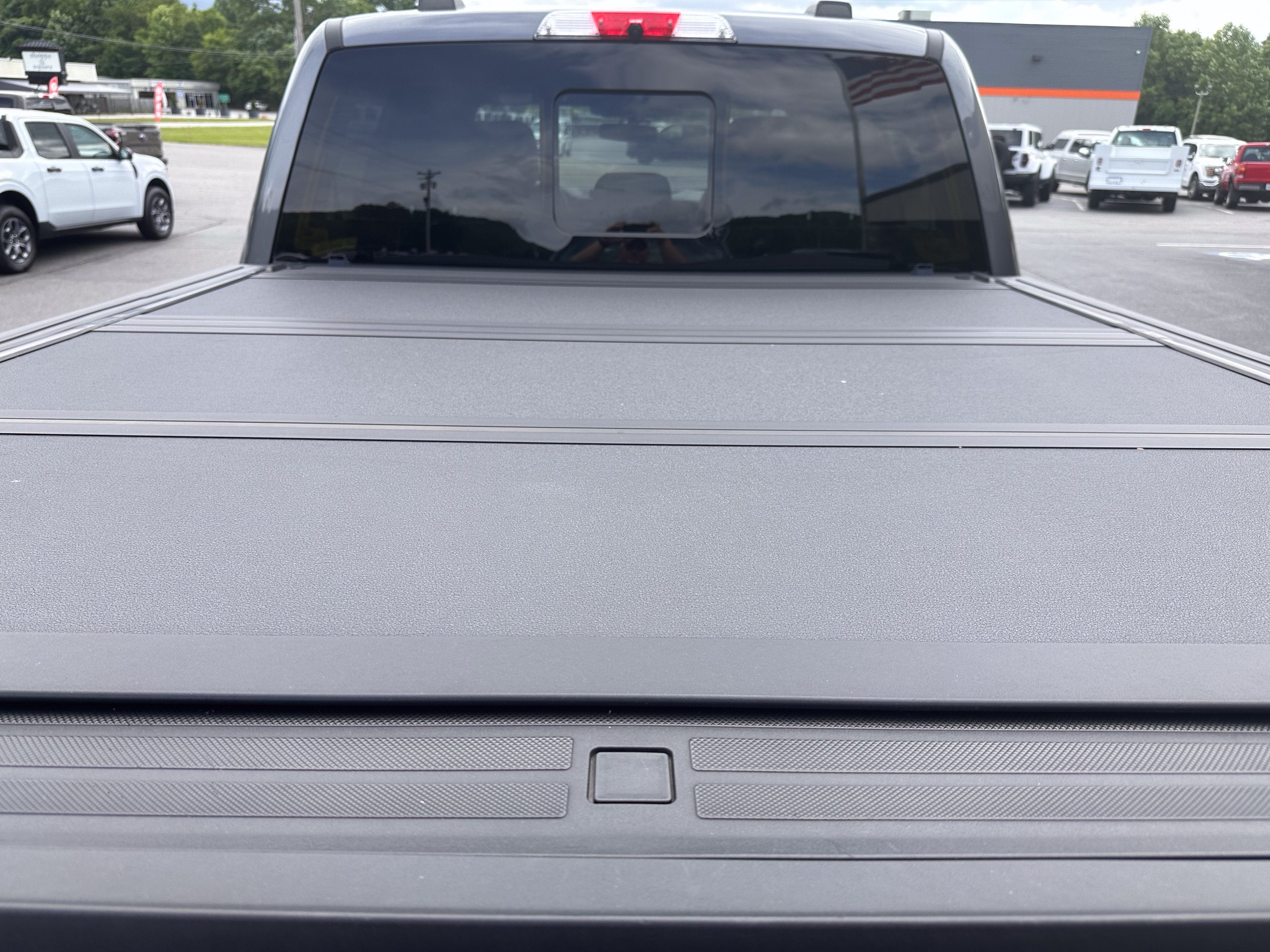 2023 Ford F-150 Lightning LARIAT