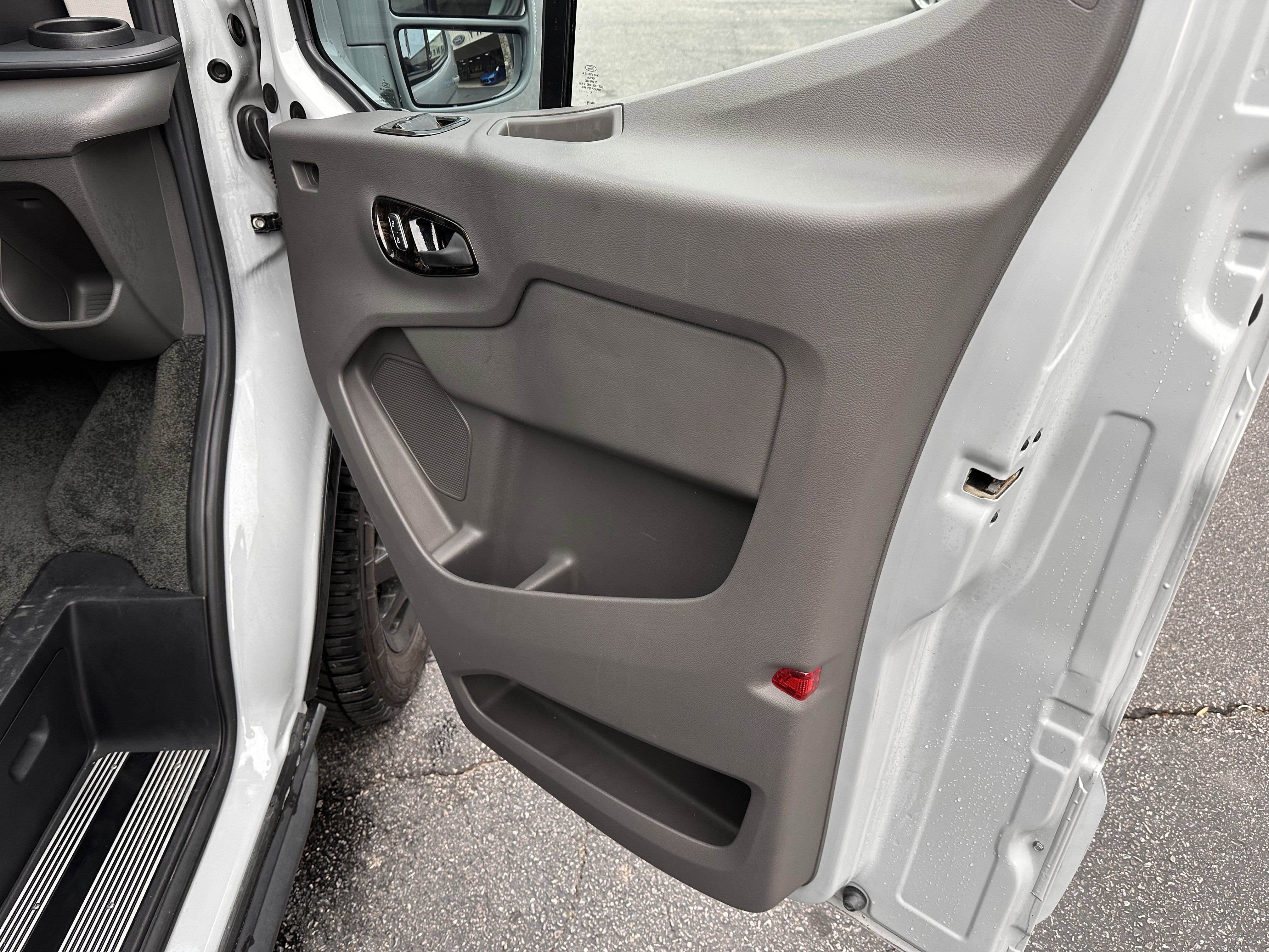 2023 Ford Transit Explorer Coach Conversion XLT