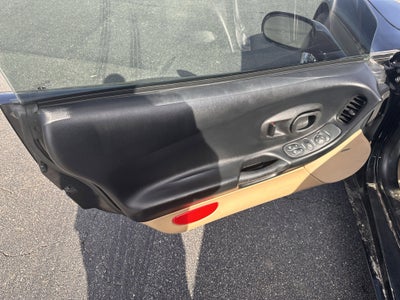 2000 Chevrolet Corvette 2dr Convertible