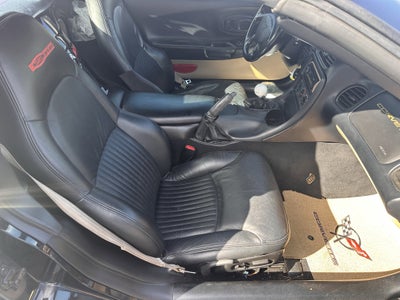 2000 Chevrolet Corvette 2dr Convertible