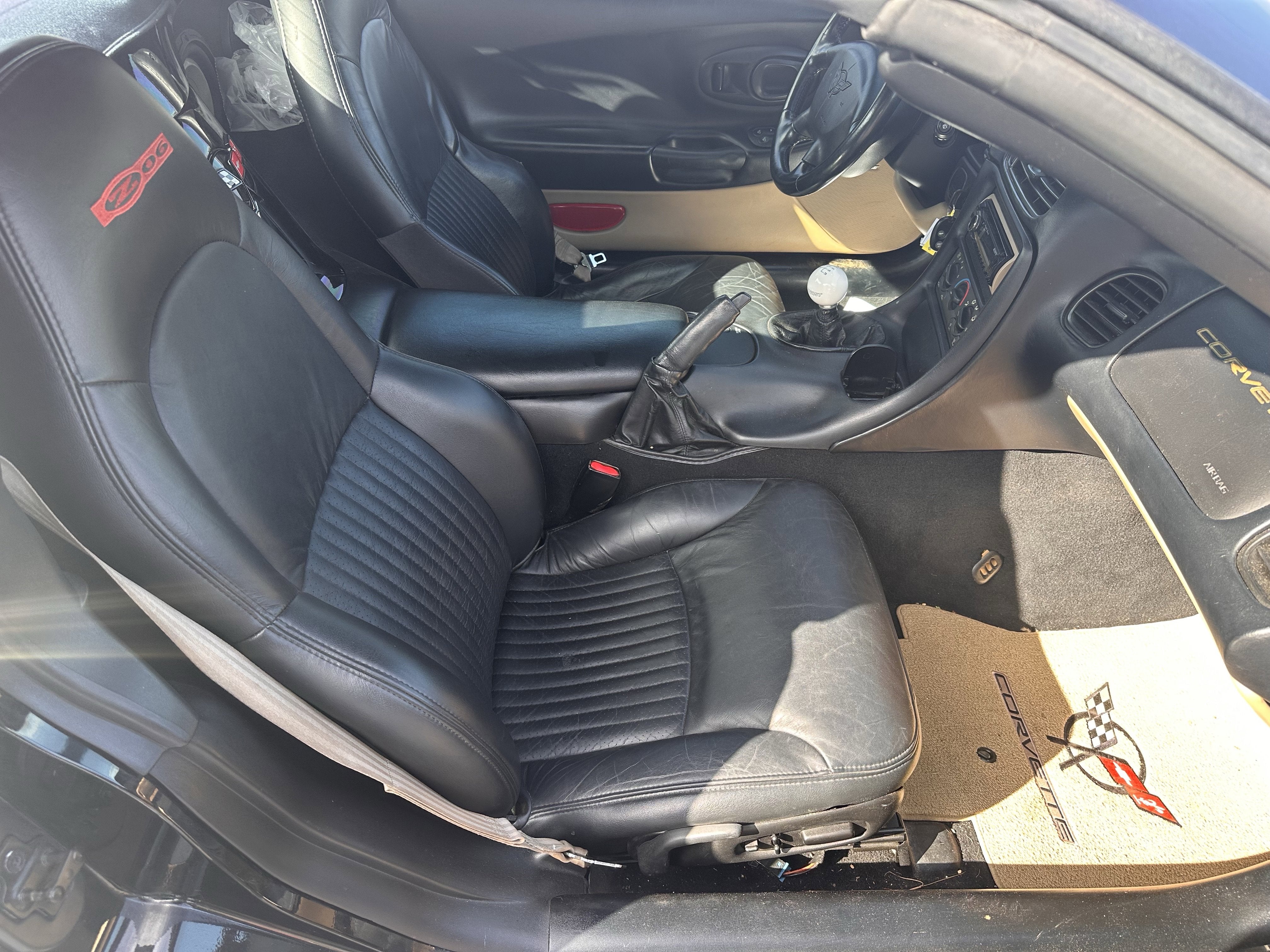 2000 Chevrolet Corvette 2dr Convertible