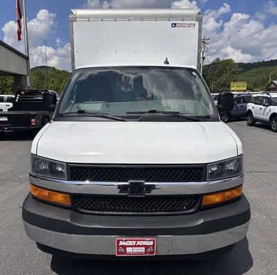 2022 Chevrolet Express 12ft Box Van Van 139"