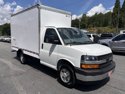 2022 Chevrolet Express 12ft Box Van Van 139"