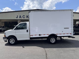 2022 Chevrolet Express 12ft Box Van Van 139"