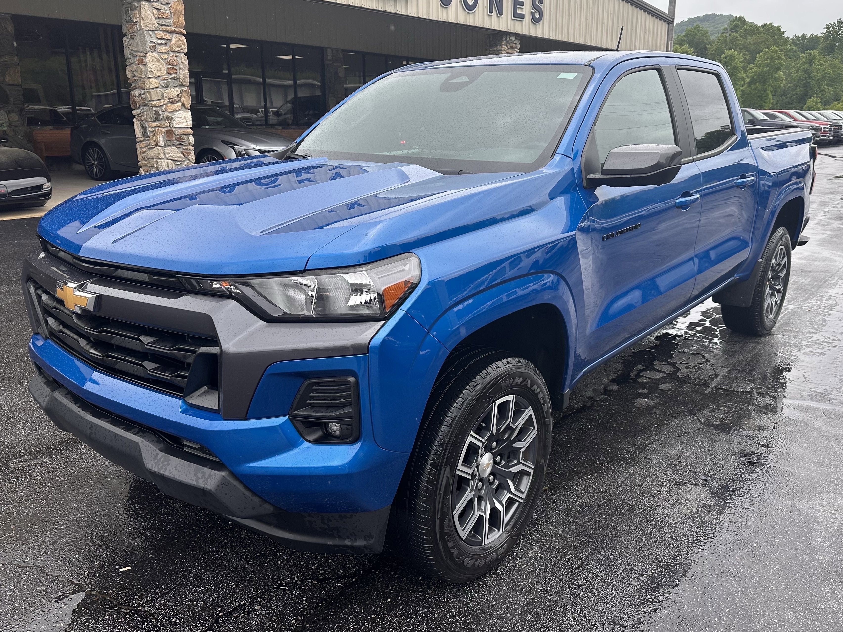 2023 Chevrolet Colorado 2WD LT