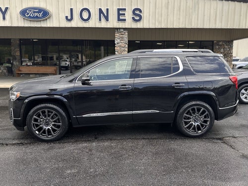 2023 GMC Acadia Denali