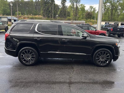 2023 GMC Acadia Denali