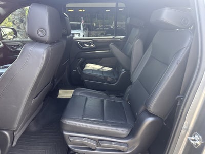 2022 Chevrolet Suburban LT