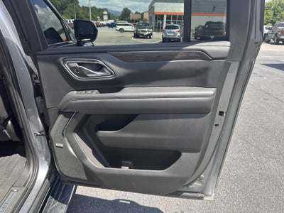 2022 Chevrolet Suburban LT