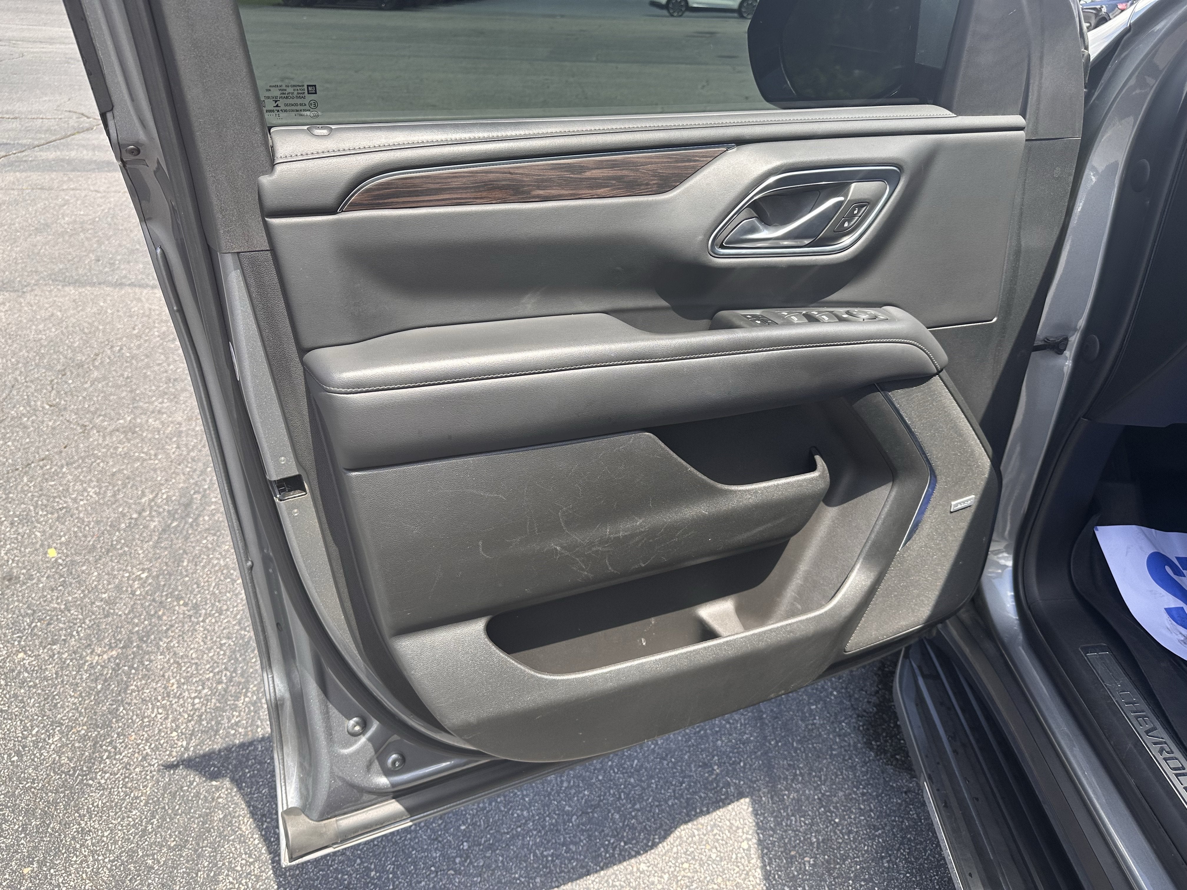 2022 Chevrolet Suburban LT