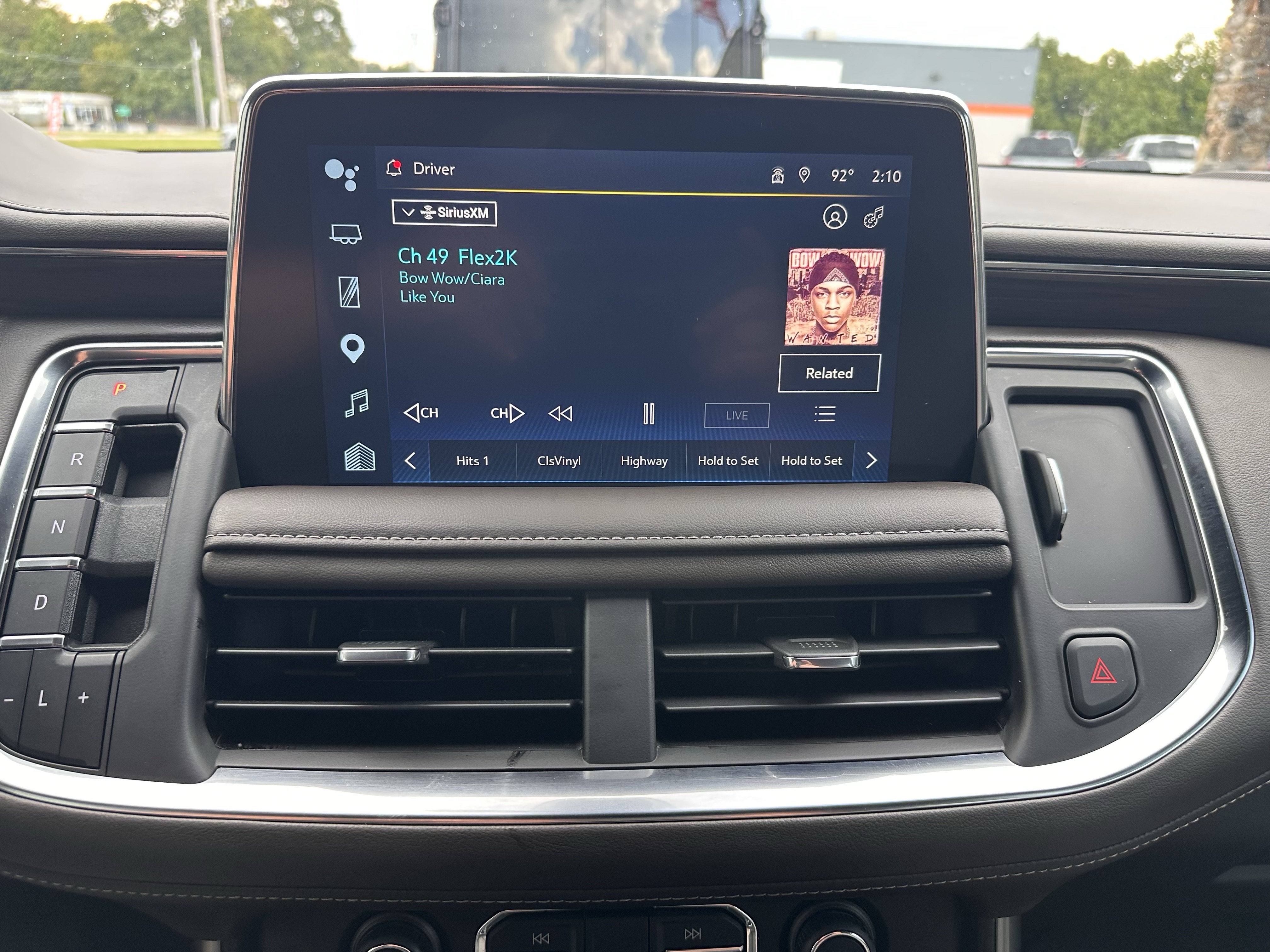 2022 Chevrolet Suburban LT