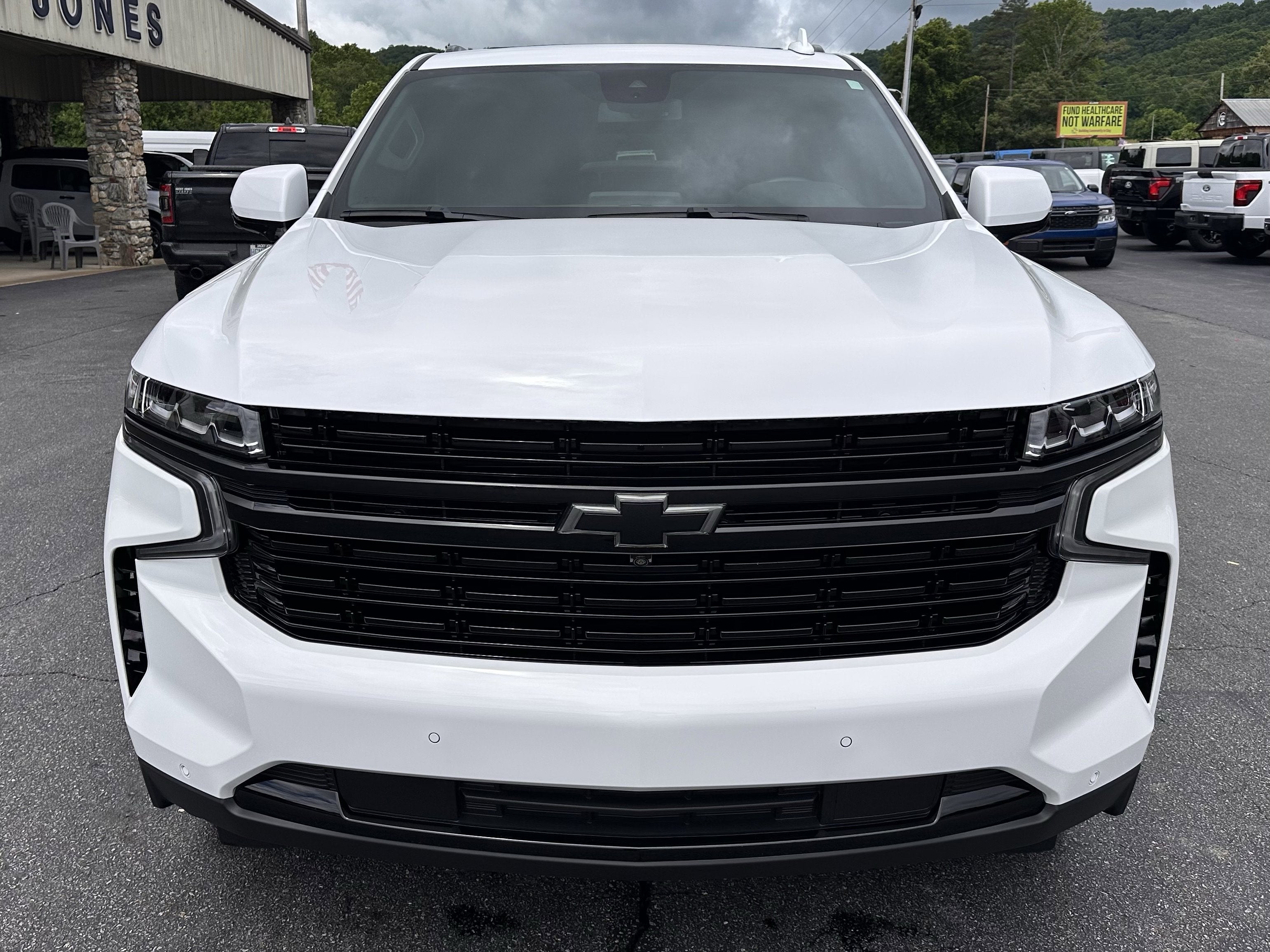 2024 Chevrolet Suburban RST