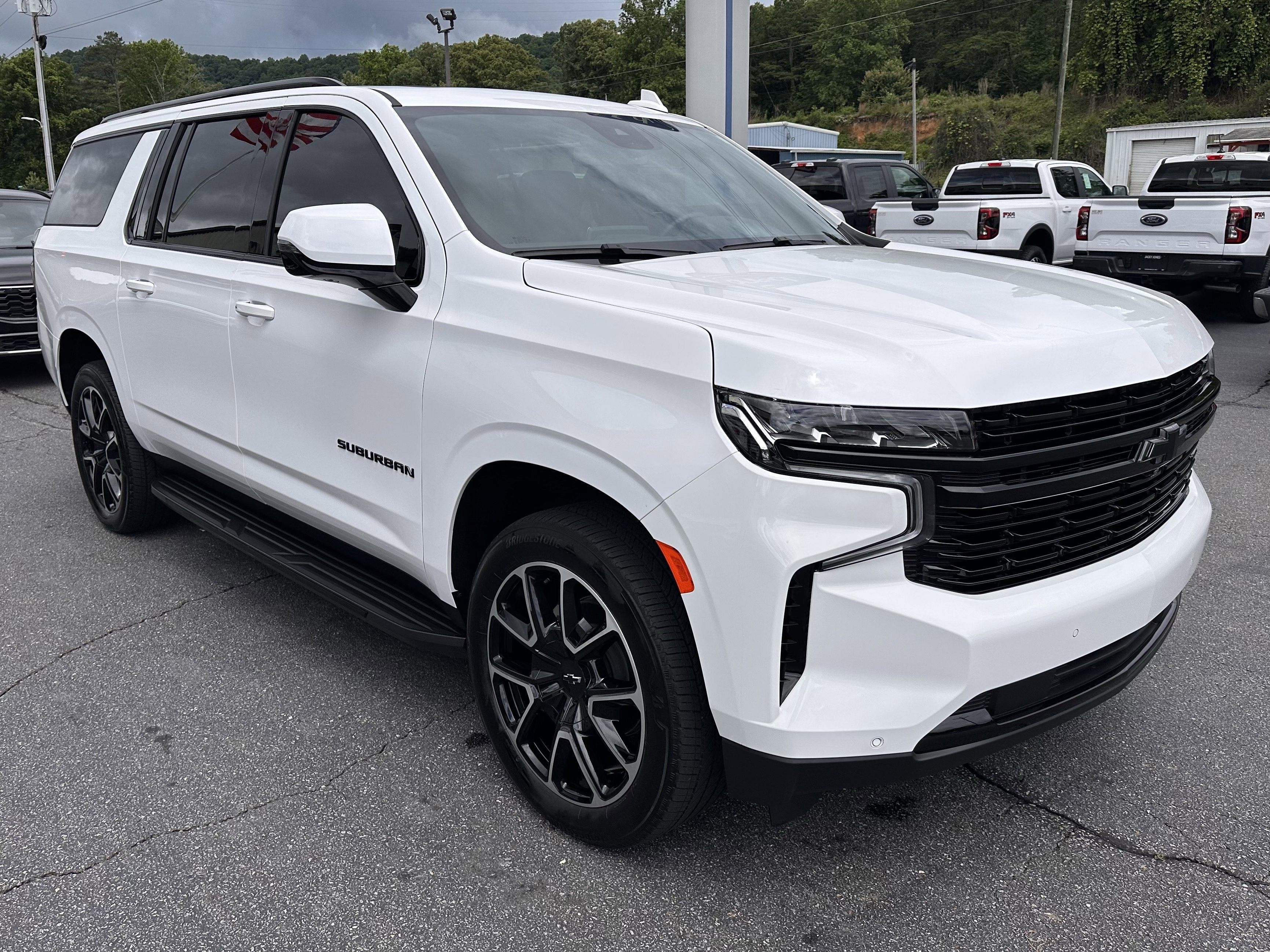 2024 Chevrolet Suburban RST
