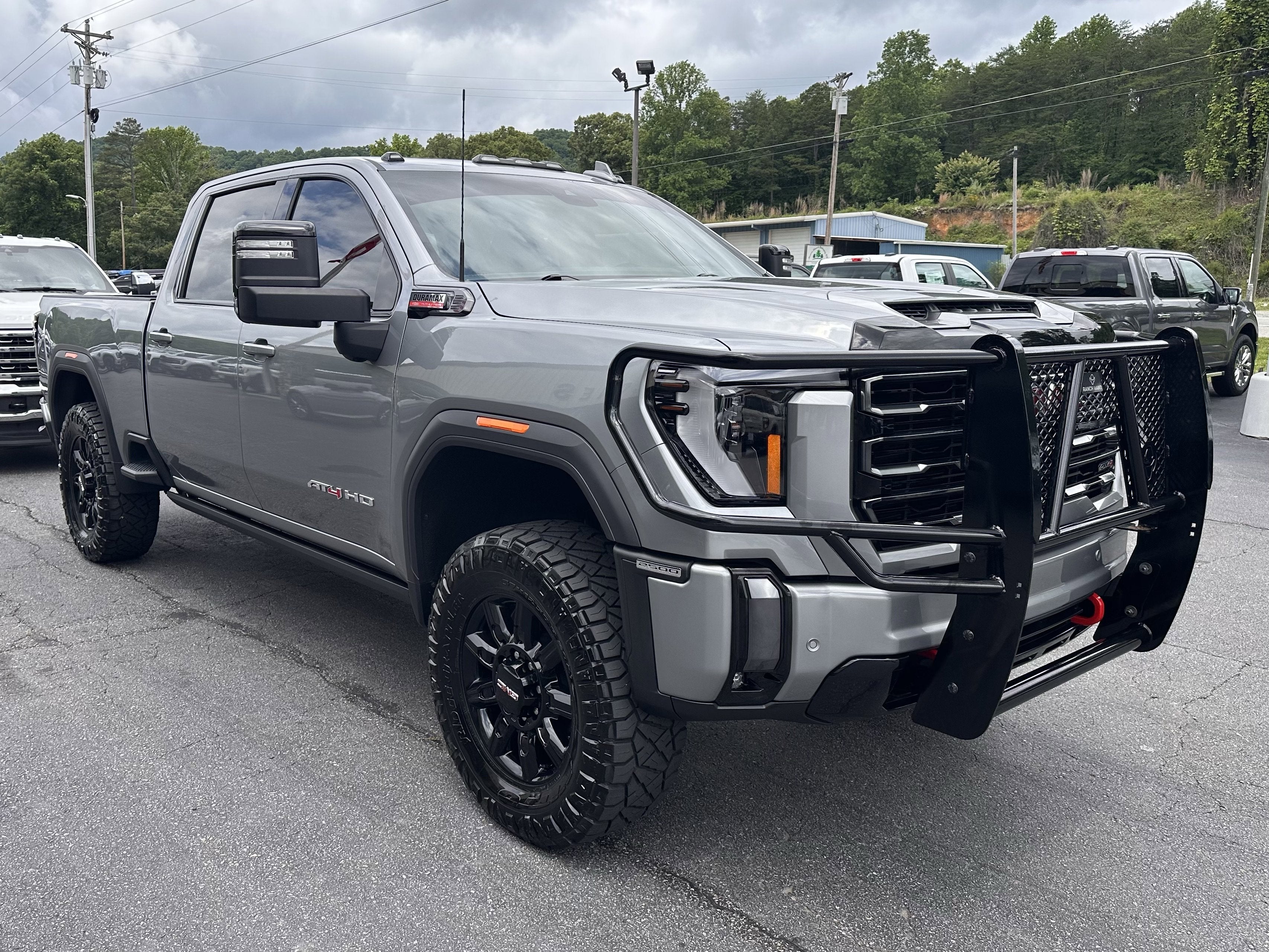 2024 GMC Sierra 2500HD AT4