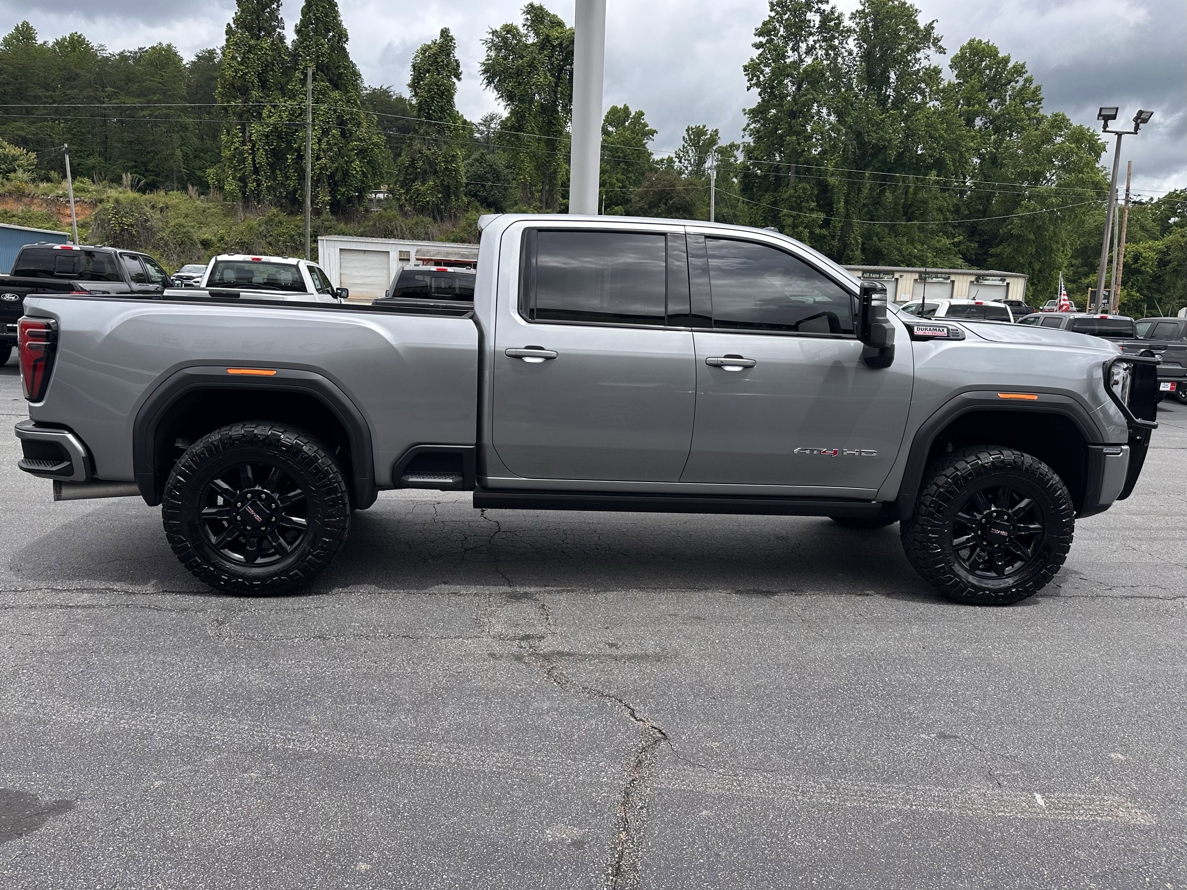 2024 GMC Sierra 2500HD AT4