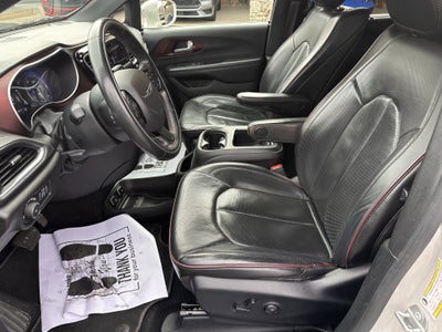 2020 Chrysler Pacifica Limited 35th Anniversary