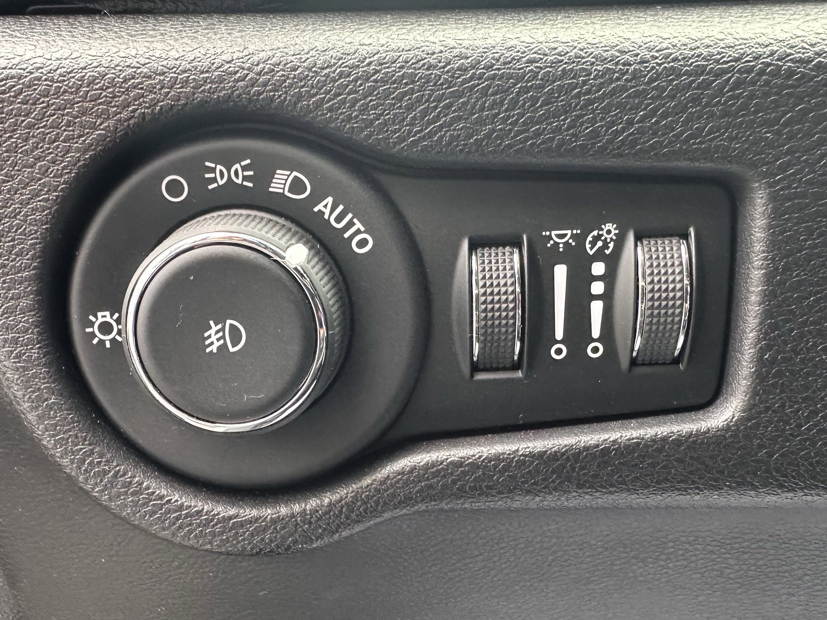 2020 Chrysler Pacifica Limited 35th Anniversary