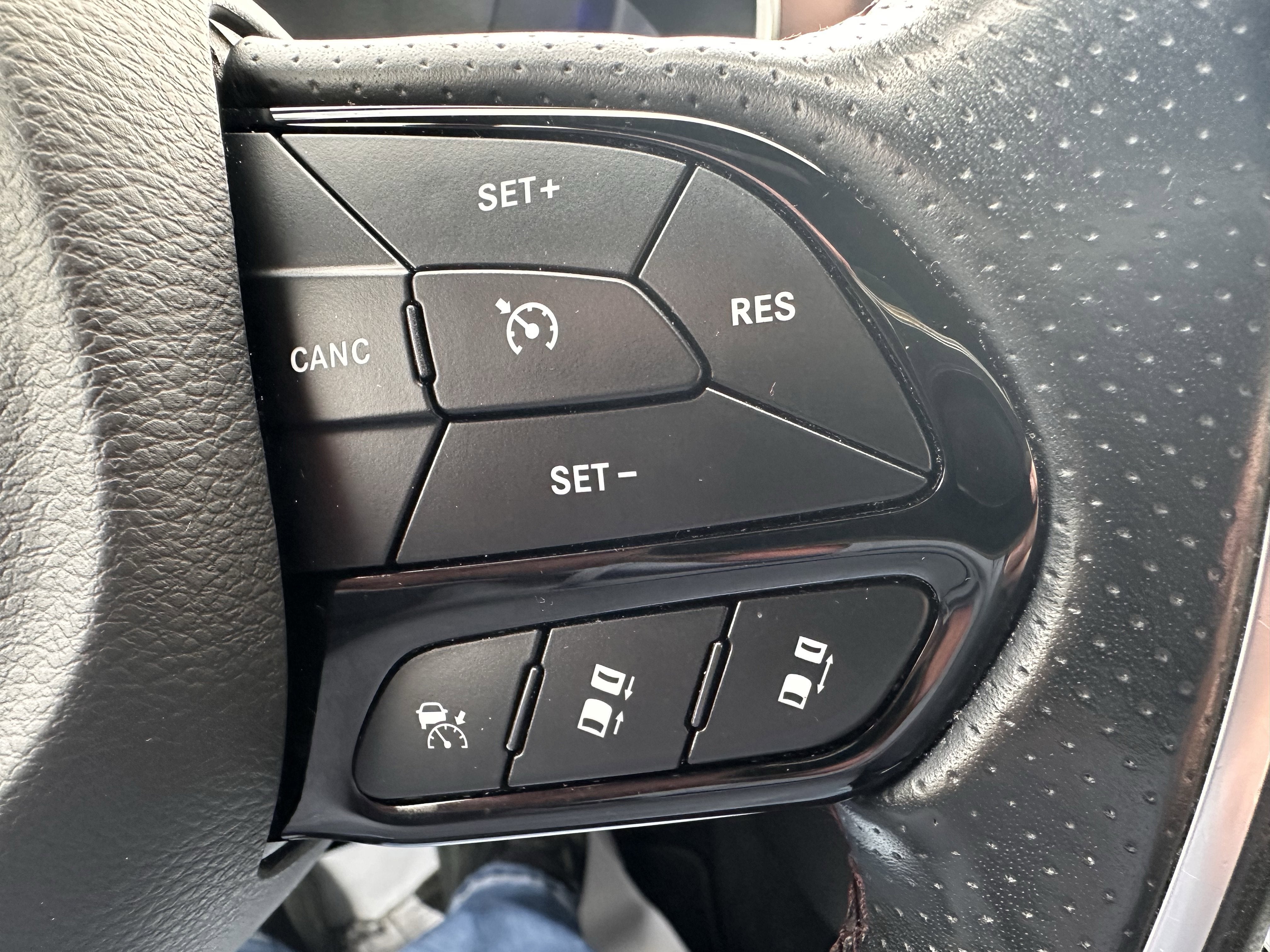 2020 Chrysler Pacifica Limited 35th Anniversary