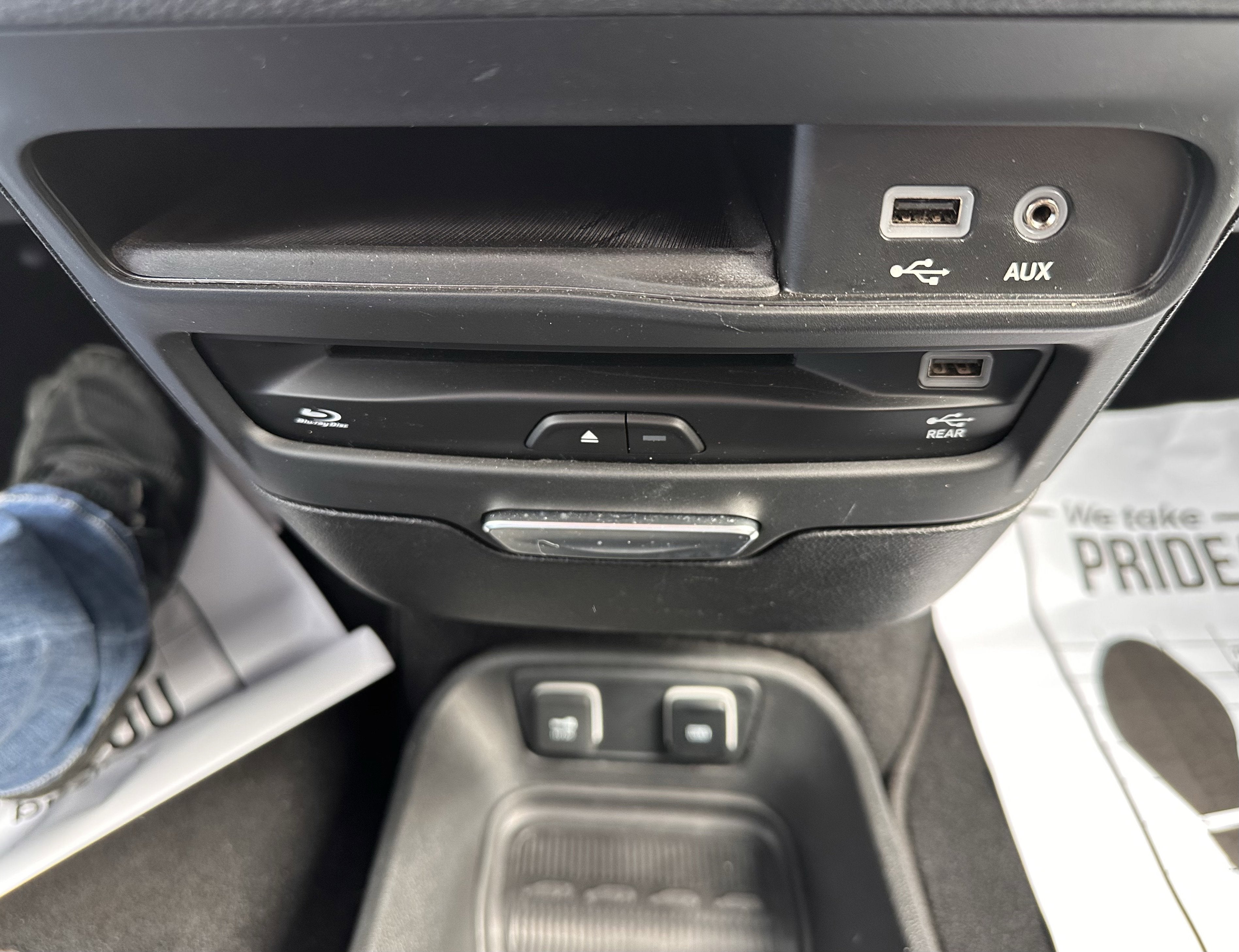 2020 Chrysler Pacifica Limited 35th Anniversary