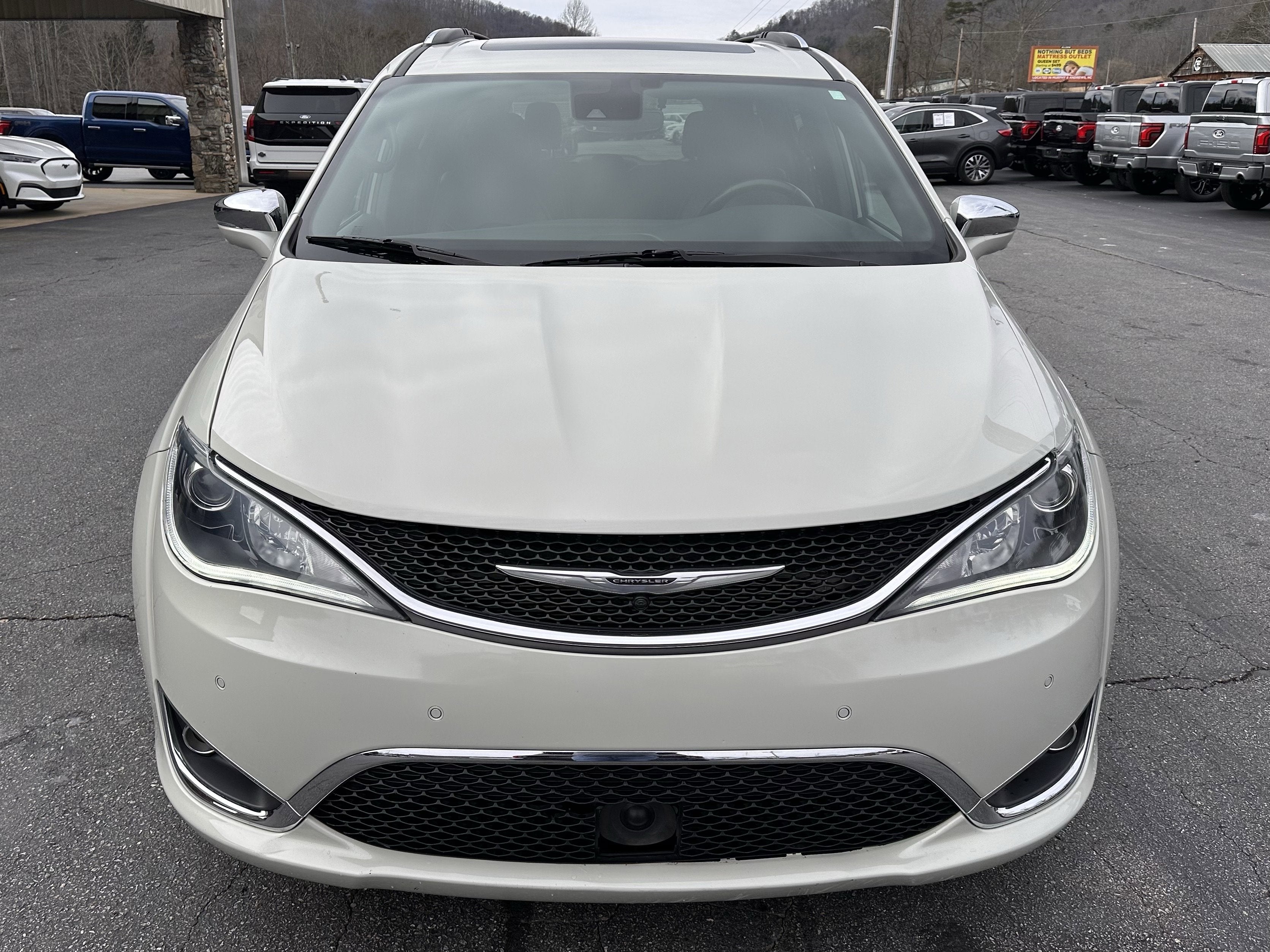 2020 Chrysler Pacifica Limited 35th Anniversary