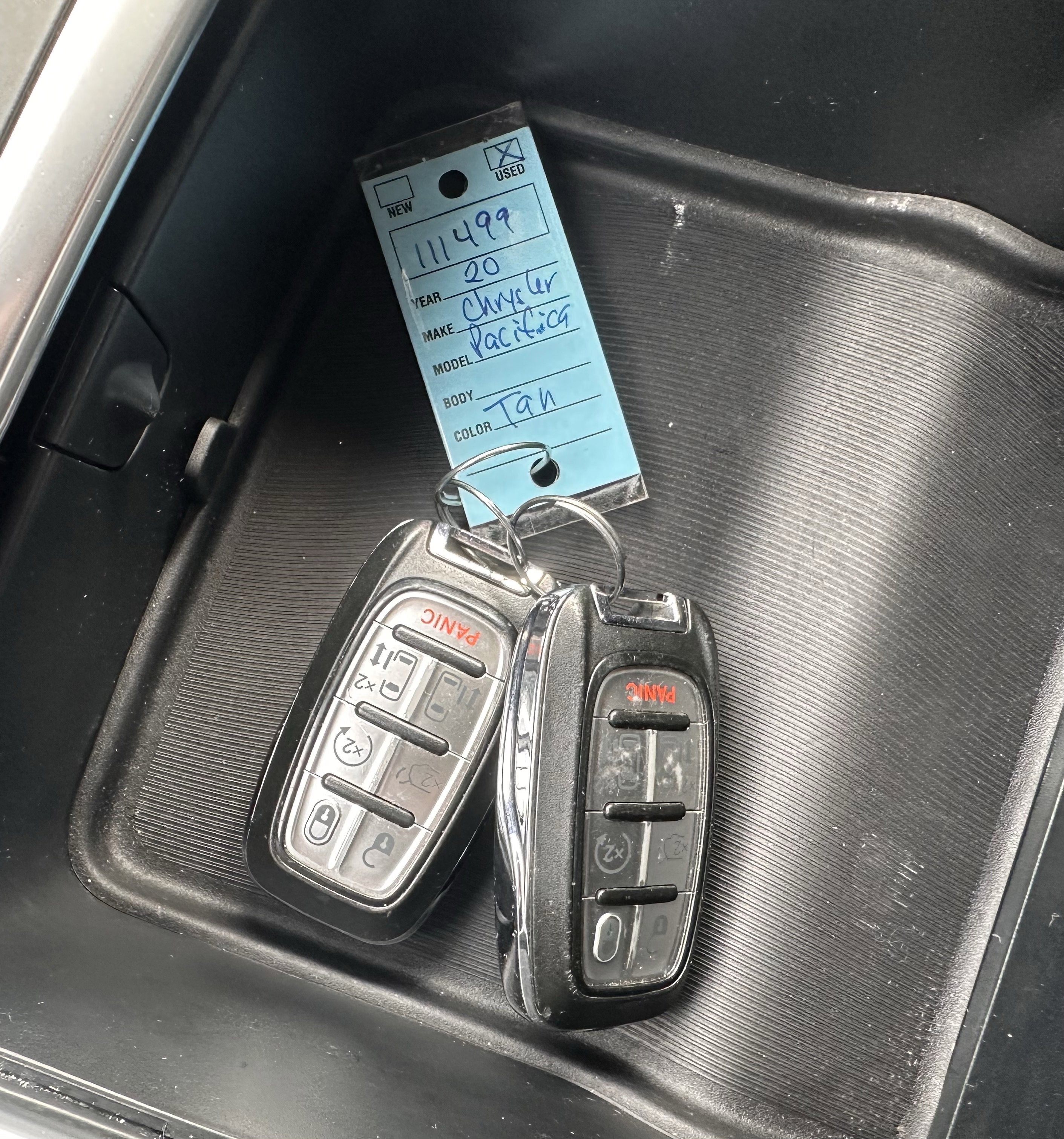 2020 Chrysler Pacifica Limited 35th Anniversary