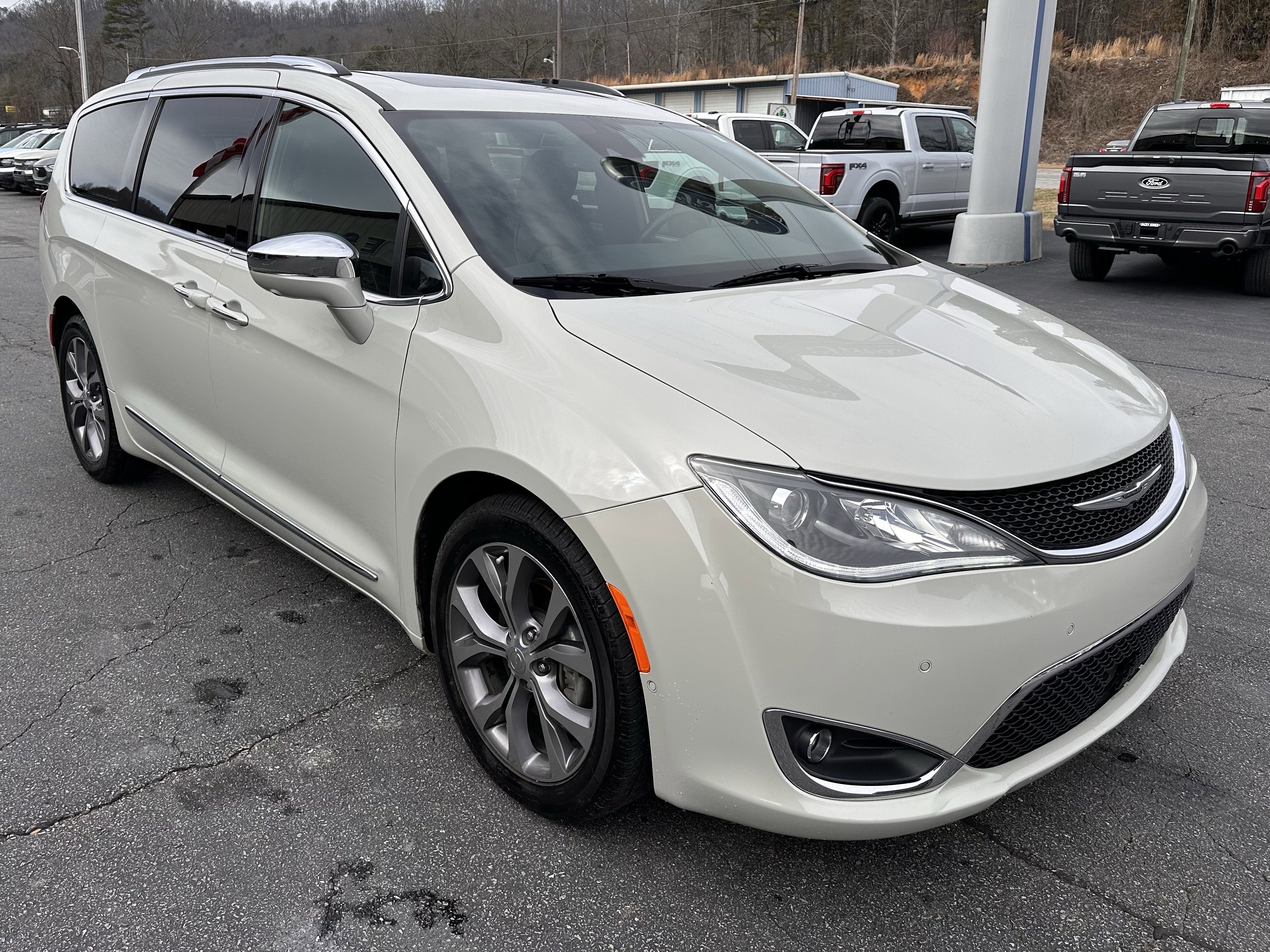 2020 Chrysler Pacifica Limited 35th Anniversary