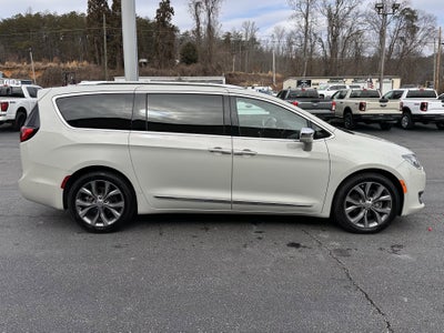 2020 Chrysler Pacifica Limited 35th Anniversary
