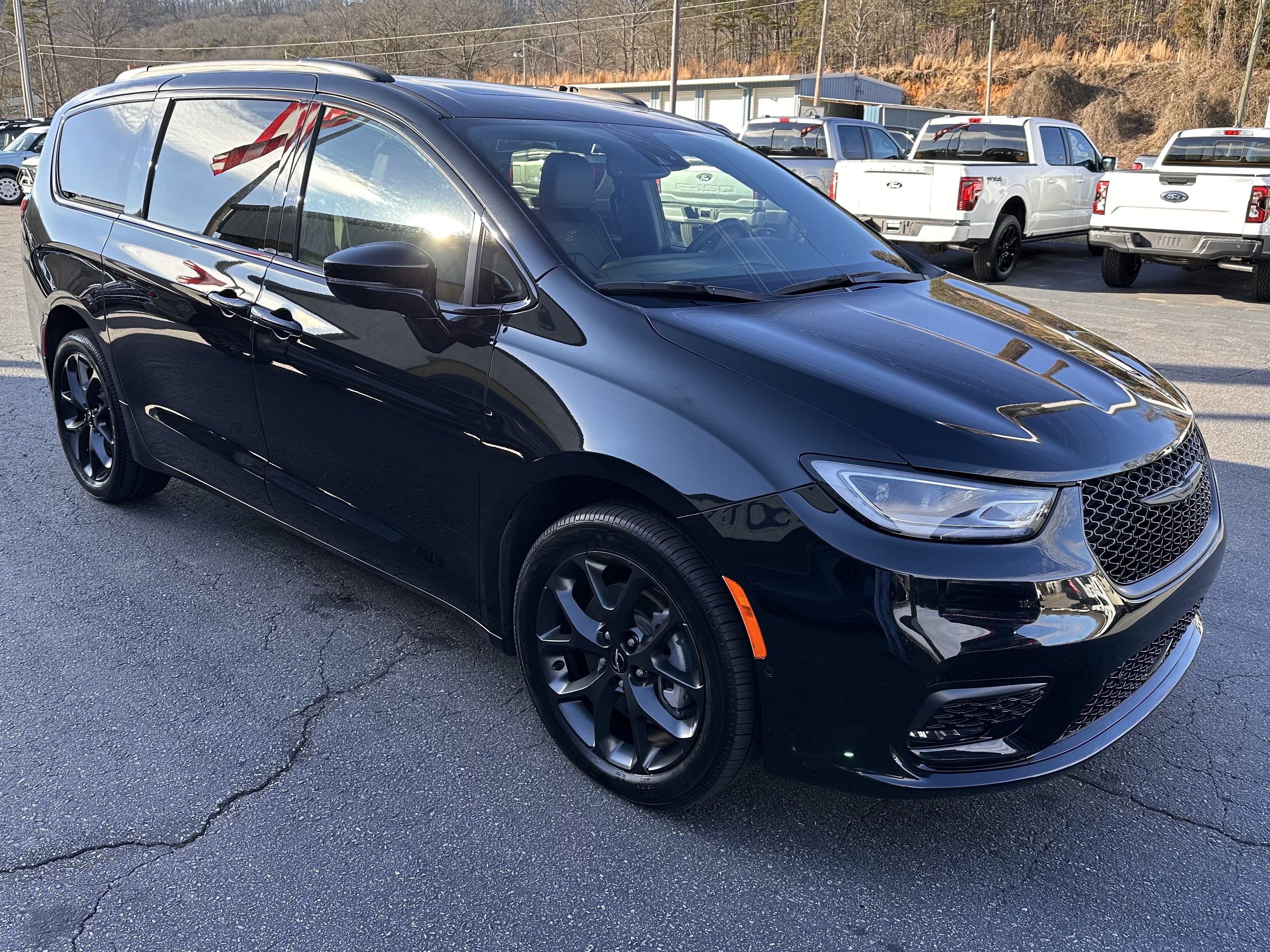 2023 Chrysler Pacifica Limited