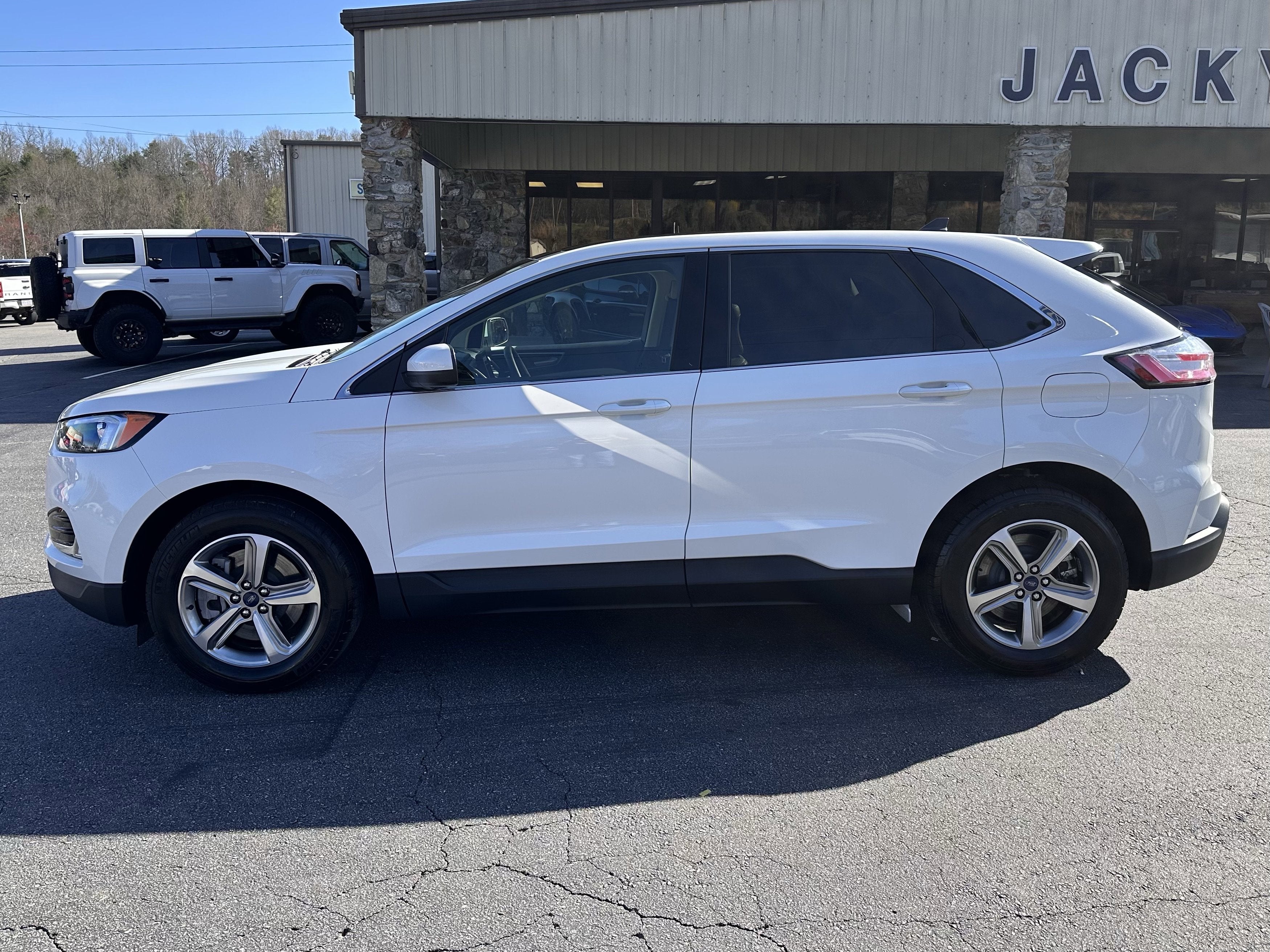 2022 Ford Edge SEL