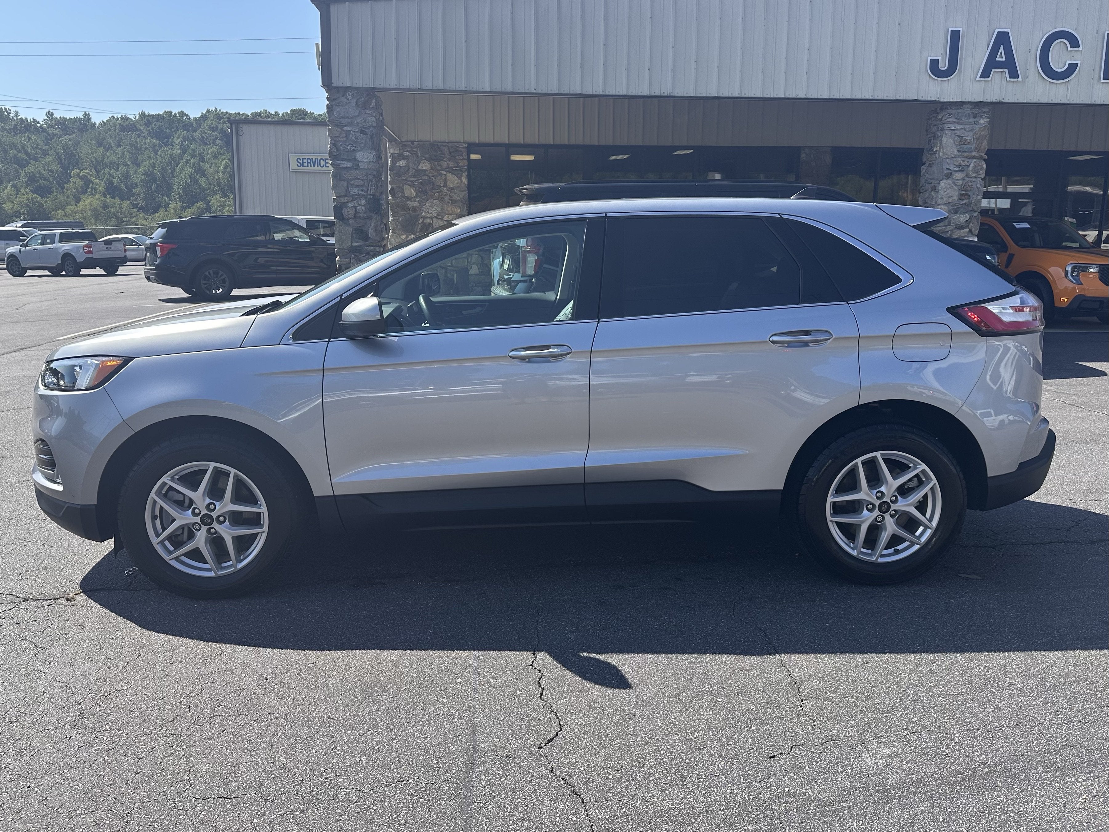 2023 Ford Edge SEL