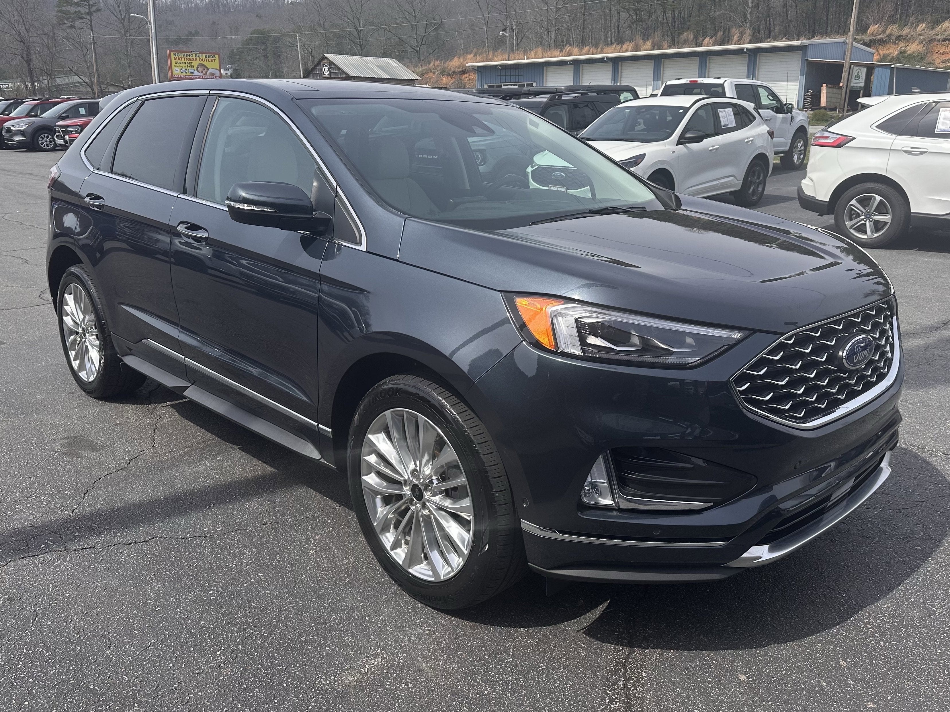 2024 Ford Edge Titanium