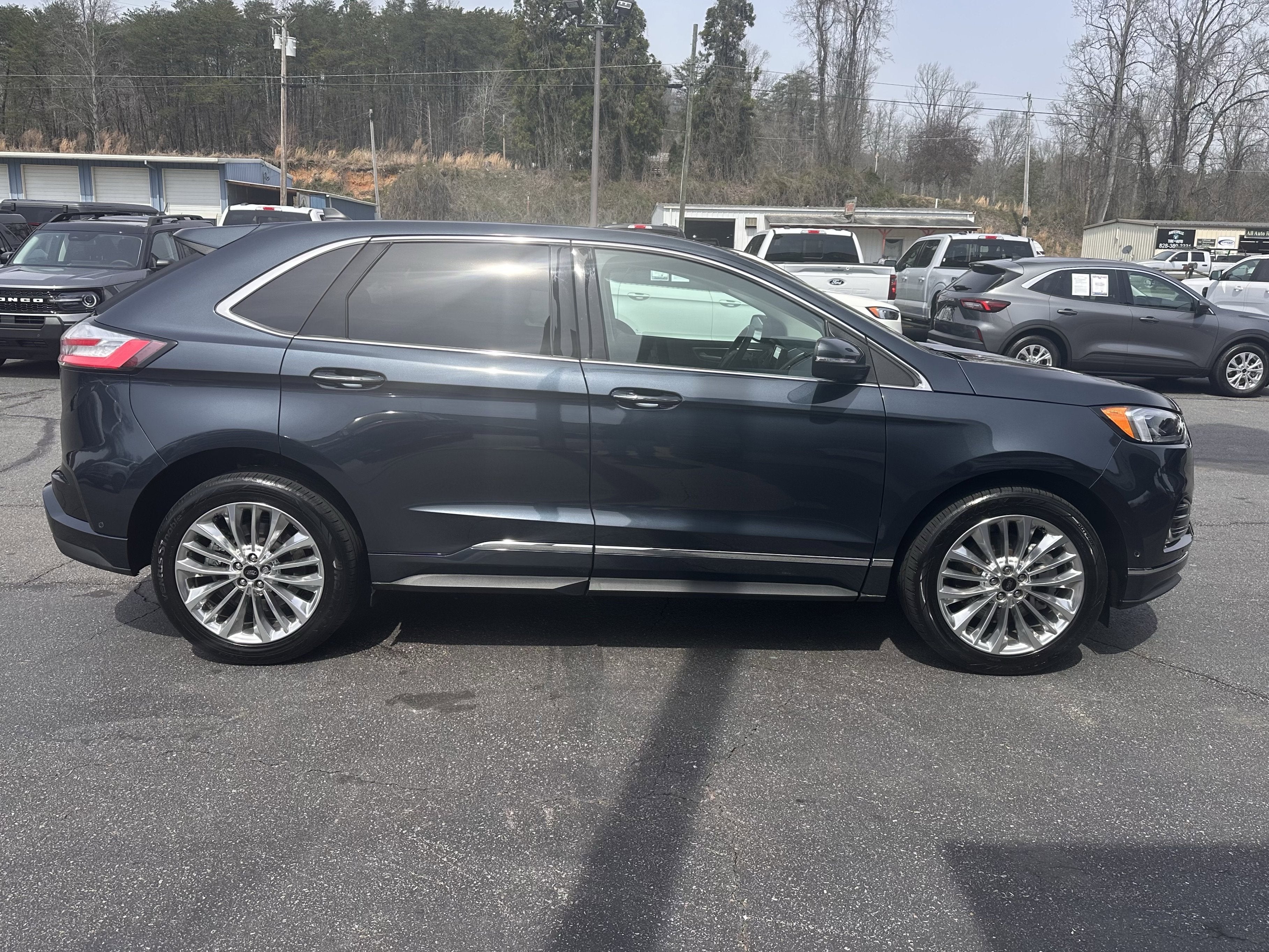 2024 Ford Edge Titanium