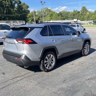 2021 Toyota RAV4 XLE Premium