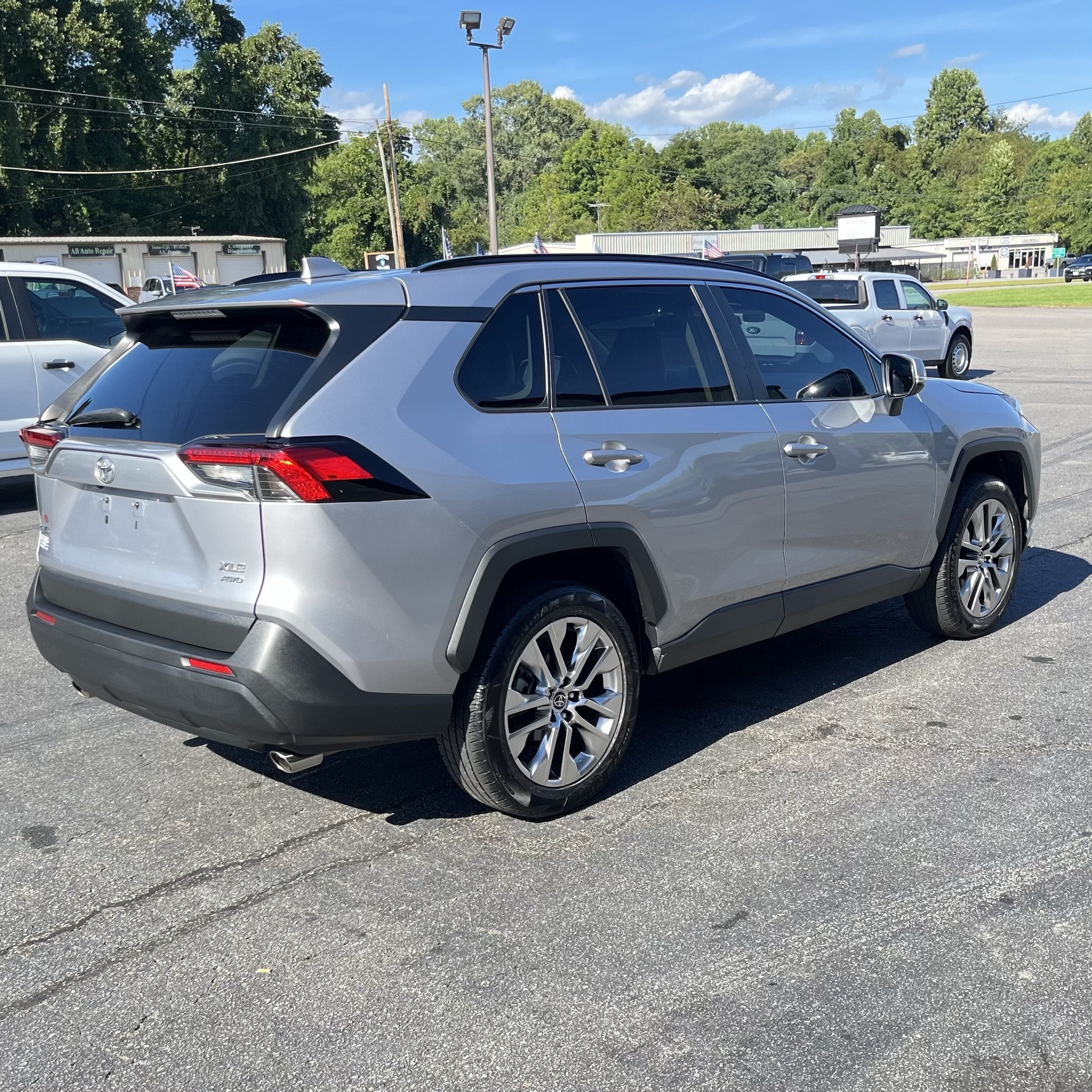 2021 Toyota RAV4 XLE Premium
