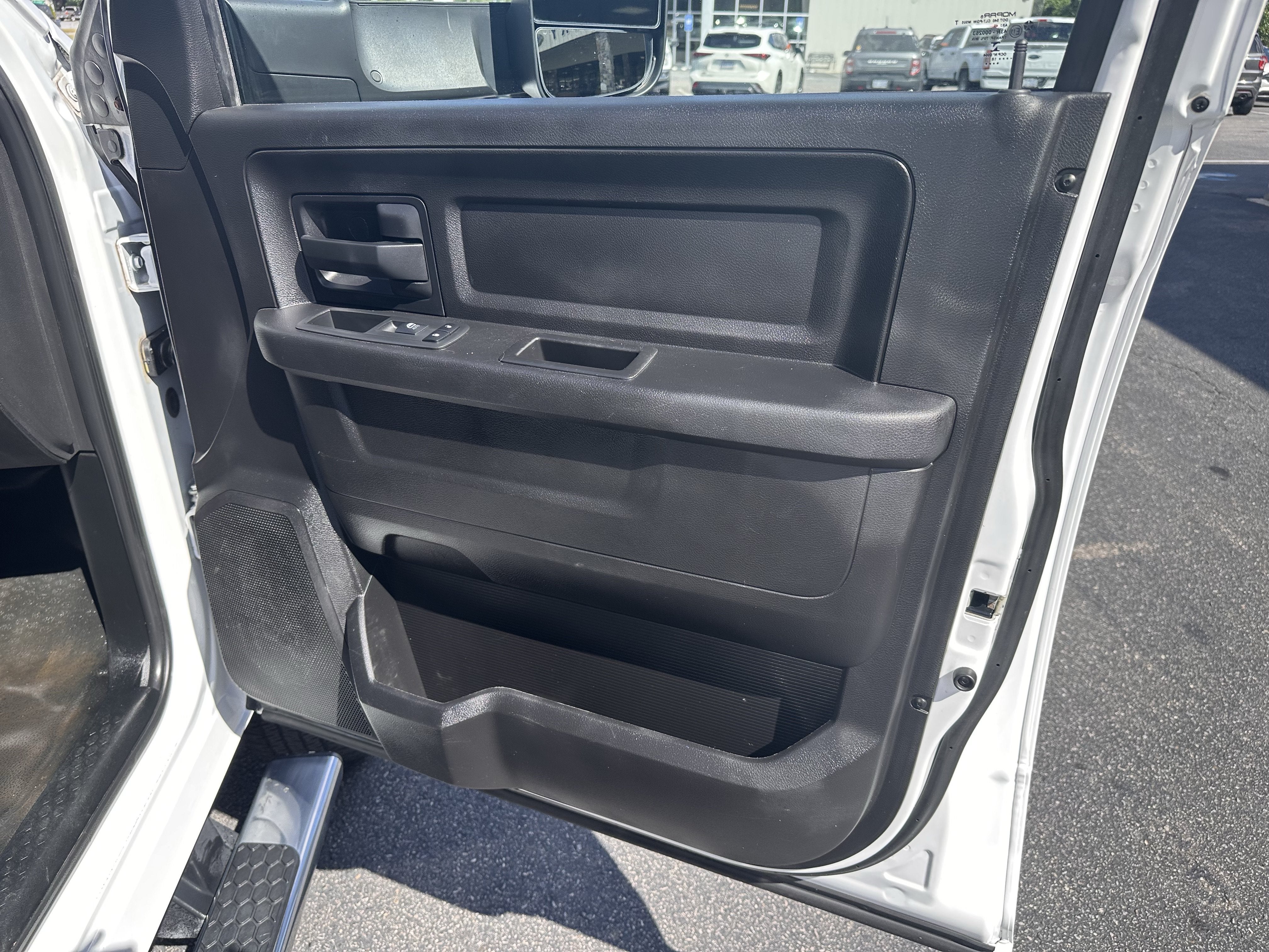 2018 RAM 3500 Chassis Cab Tradesman