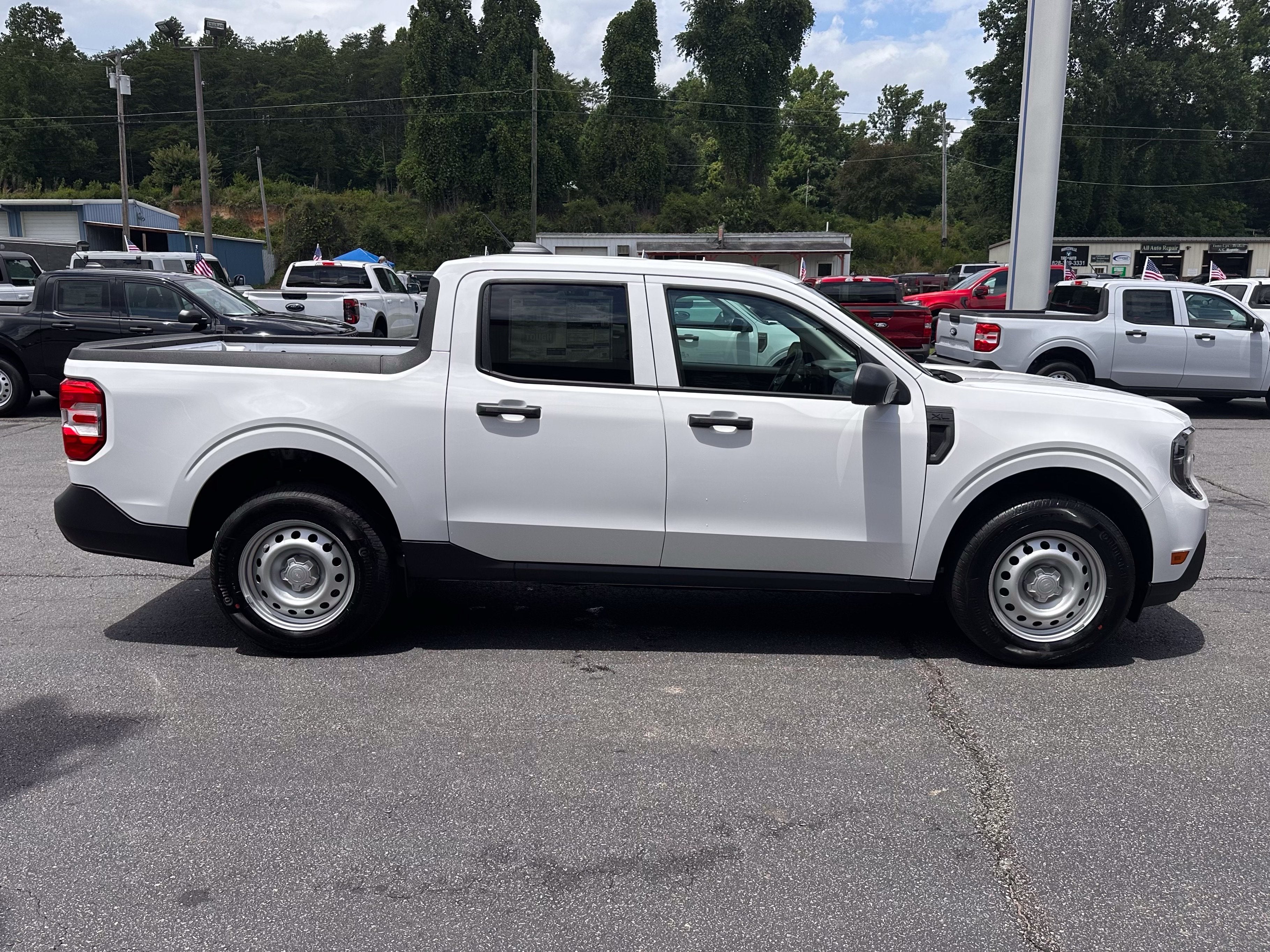 2026 Ford Maverick XL
