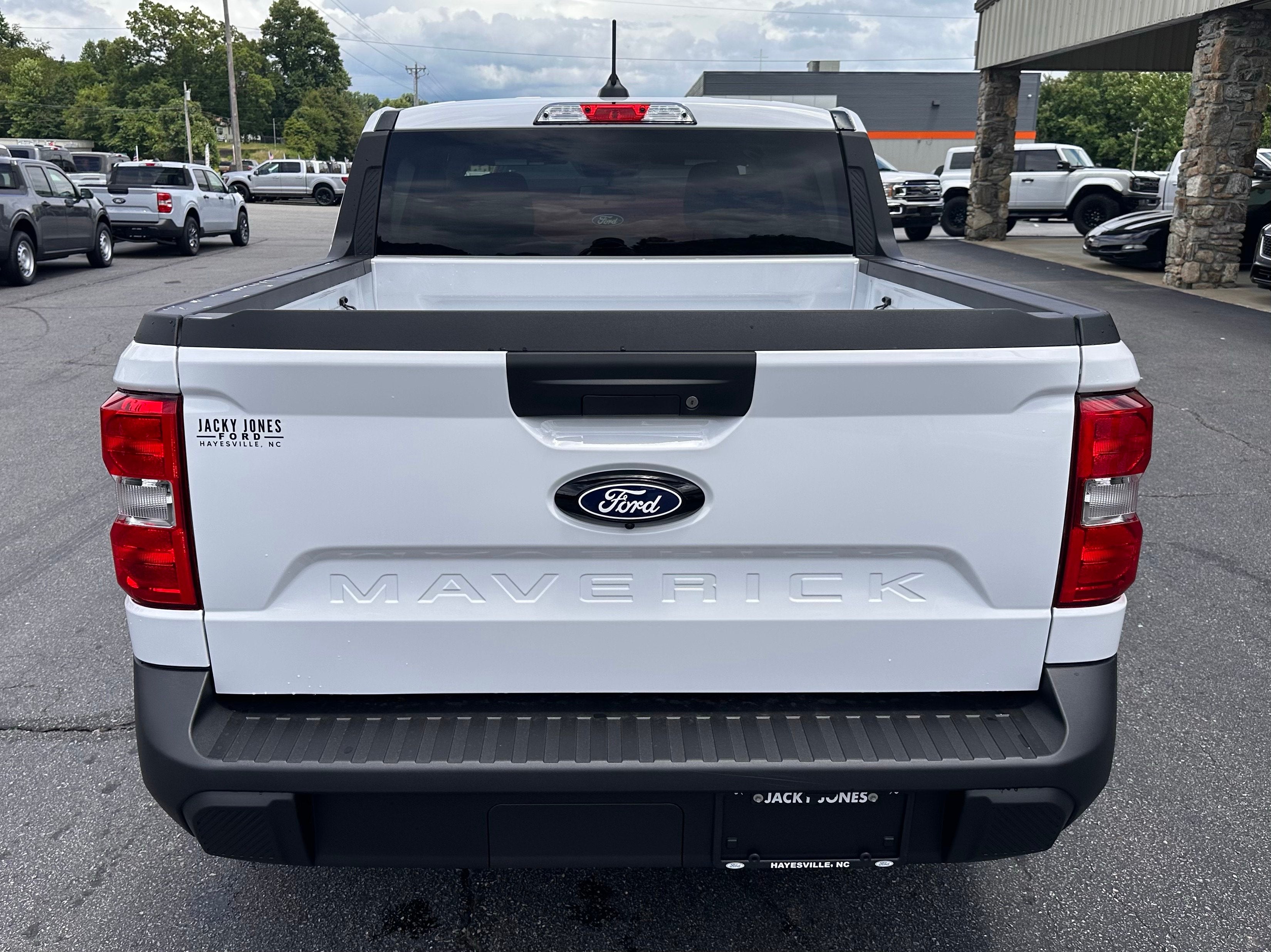 2026 Ford Maverick XL
