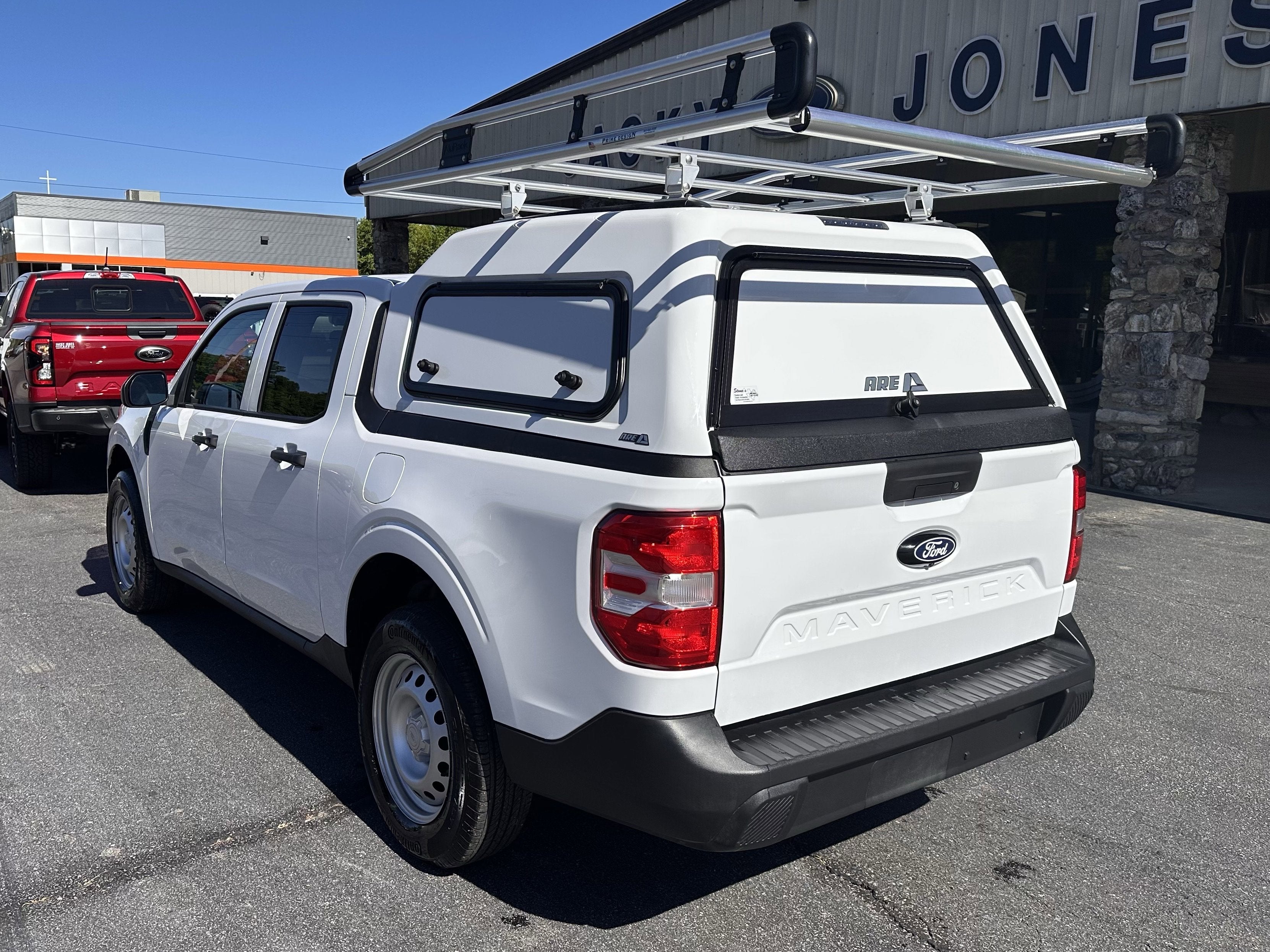 2025 Ford Maverick XL